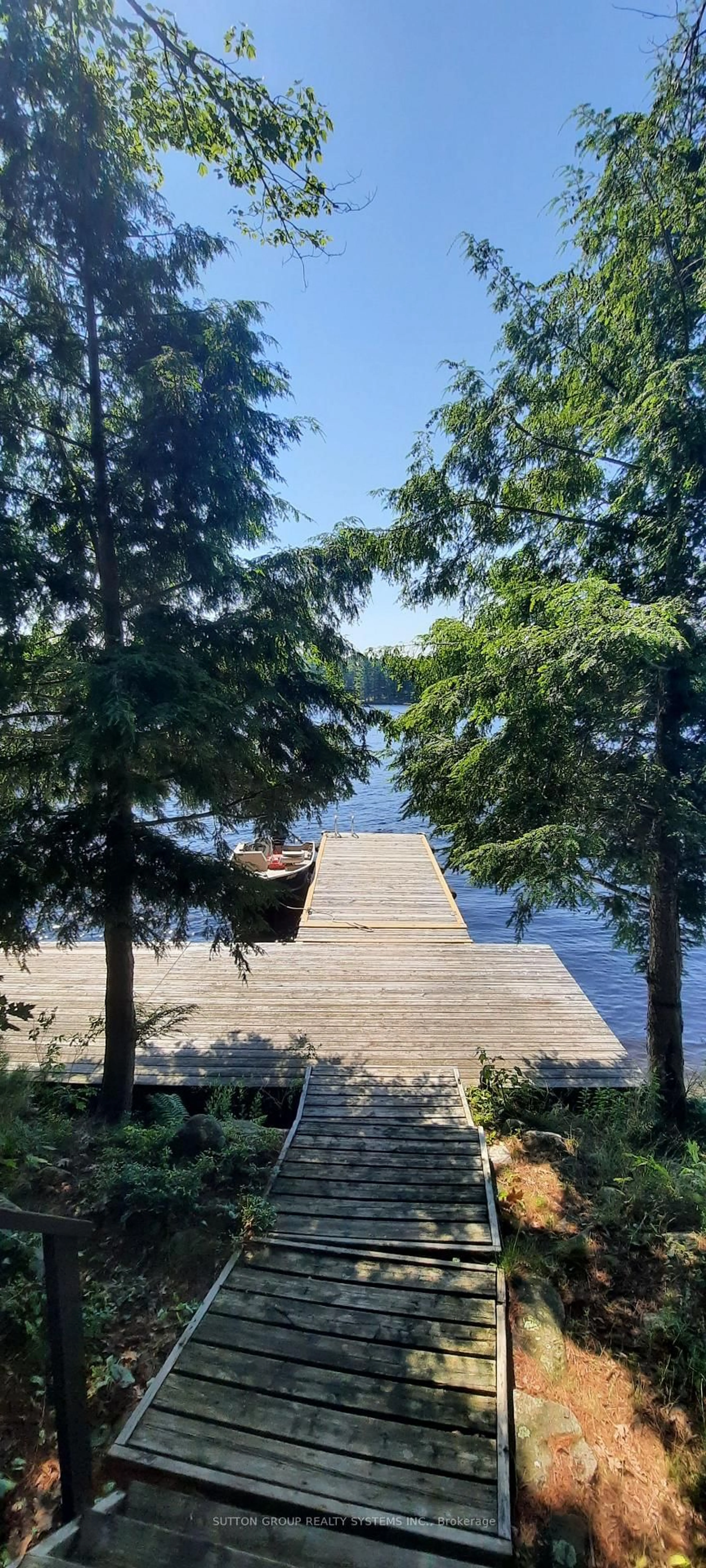 A pic from outside/outdoor area/front of a property/back of a property/a pic from drone, water/lake/river/ocean view for 361 Healey Lake Water N/A, The Archipelago Ontario P0C 1H0