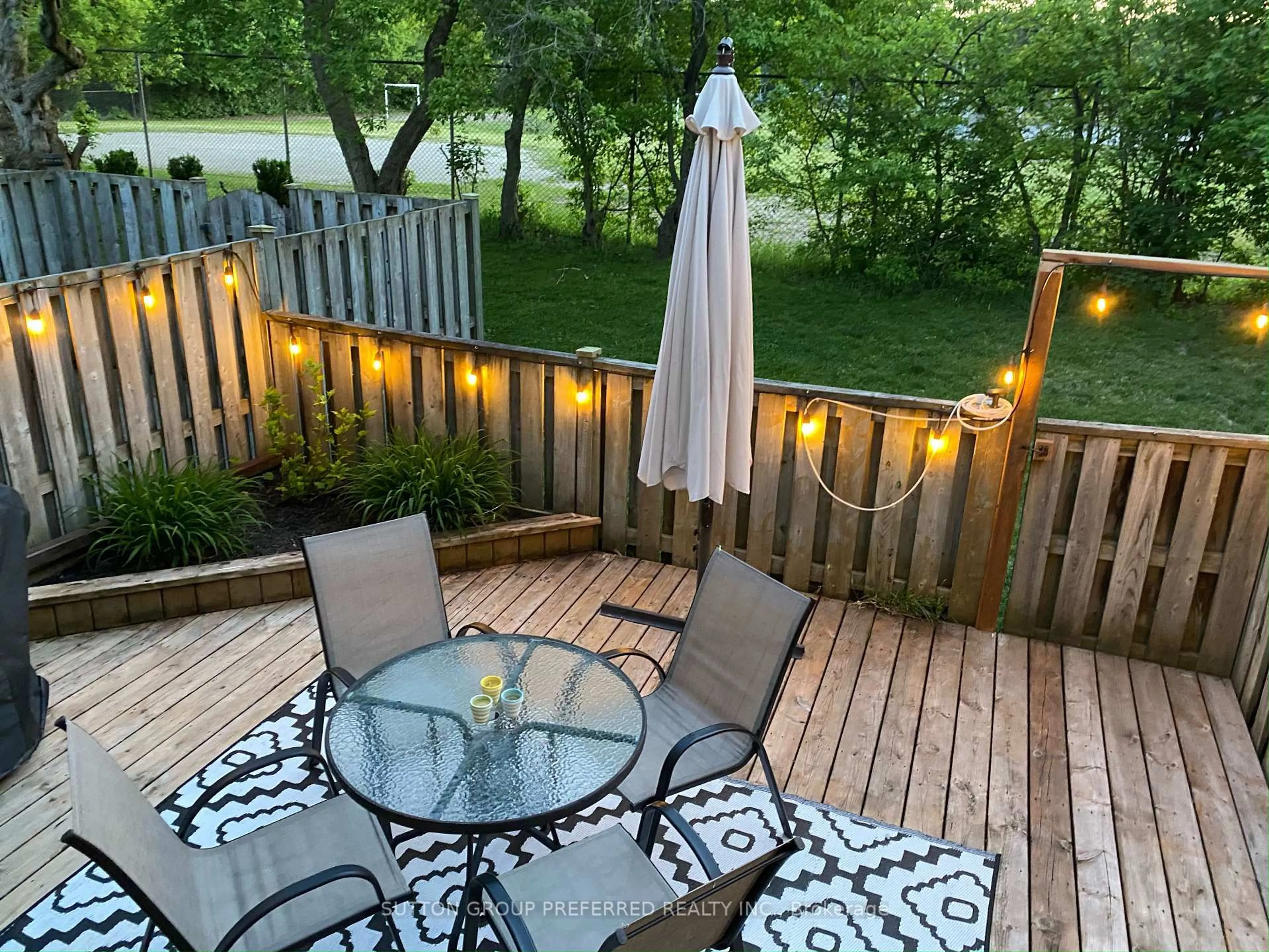 Patio, water/lake/river/ocean view for 1328 Commissioners Rd #6, London South Ontario N6K 2Y6