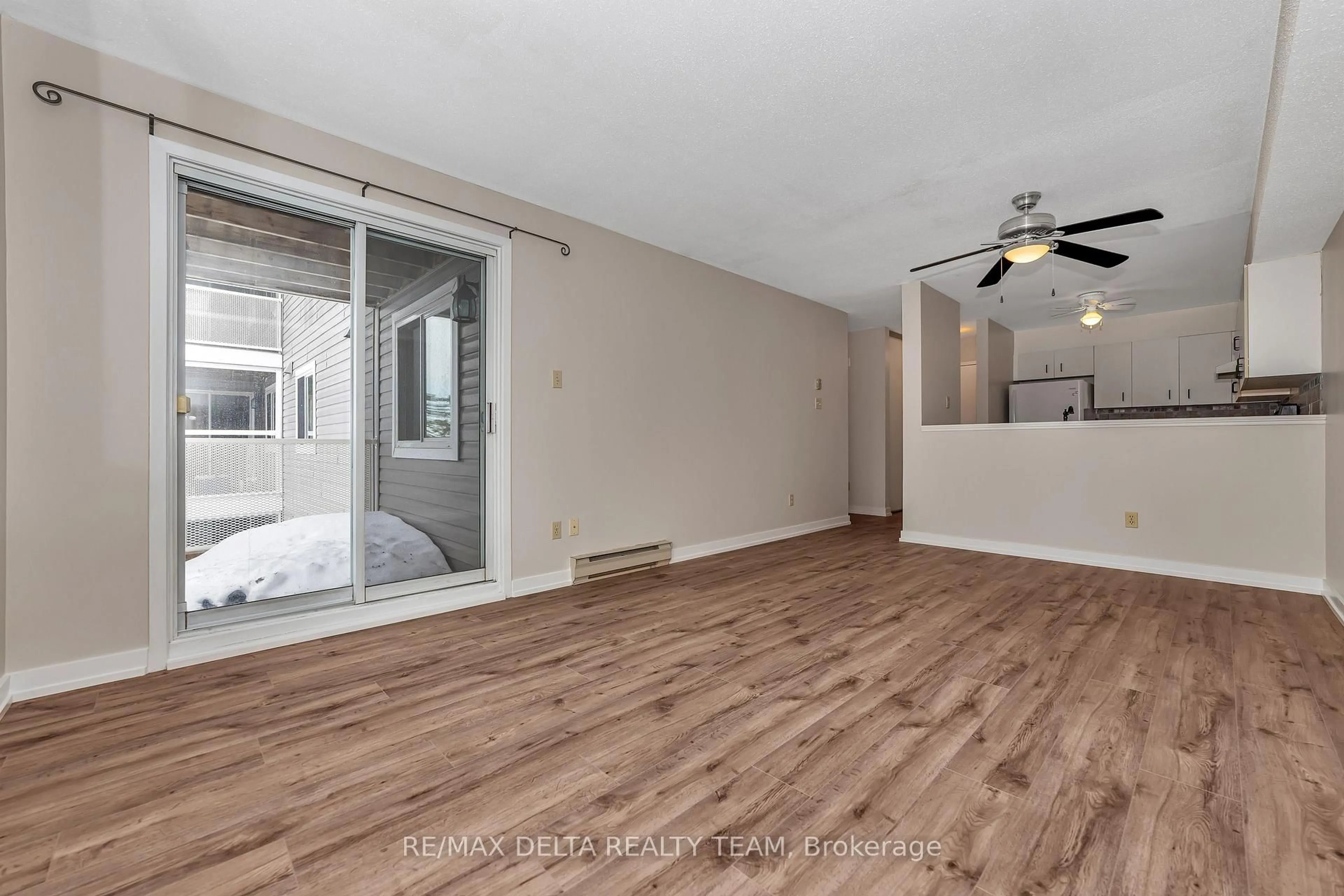 A pic of a room for 316 Lorry Greenberg Dr #306, Ottawa Ontario K1T 2P4