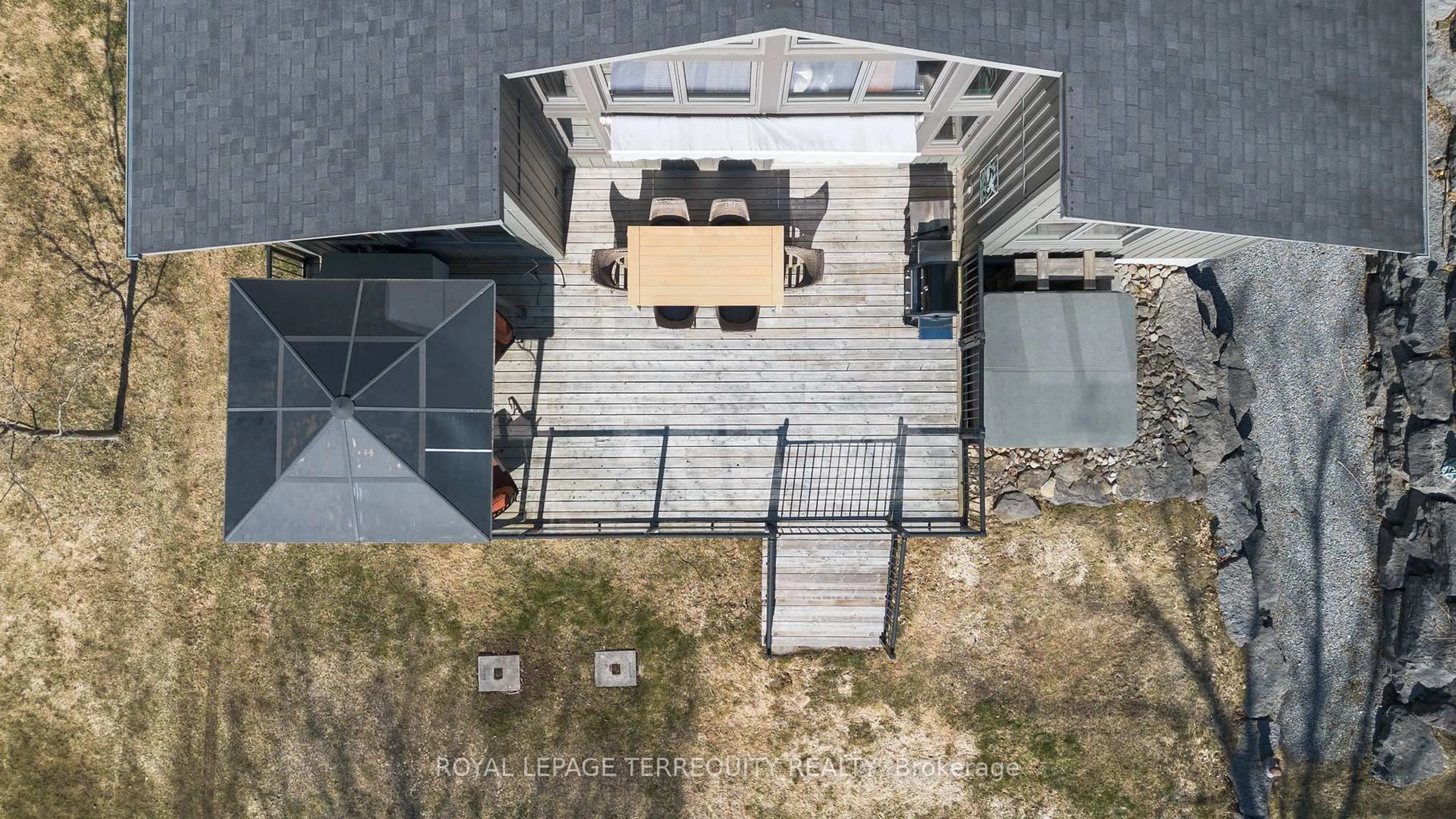 A pic from outside/outdoor area/front of a property/back of a property/a pic from drone, building for 18 Miller Rd, Kawartha Lakes Ontario K0M 1N0