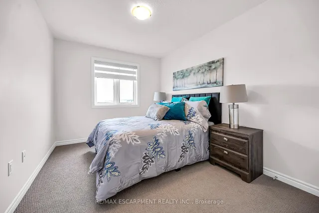 Additional property image - 61 SOHO St Unit 13