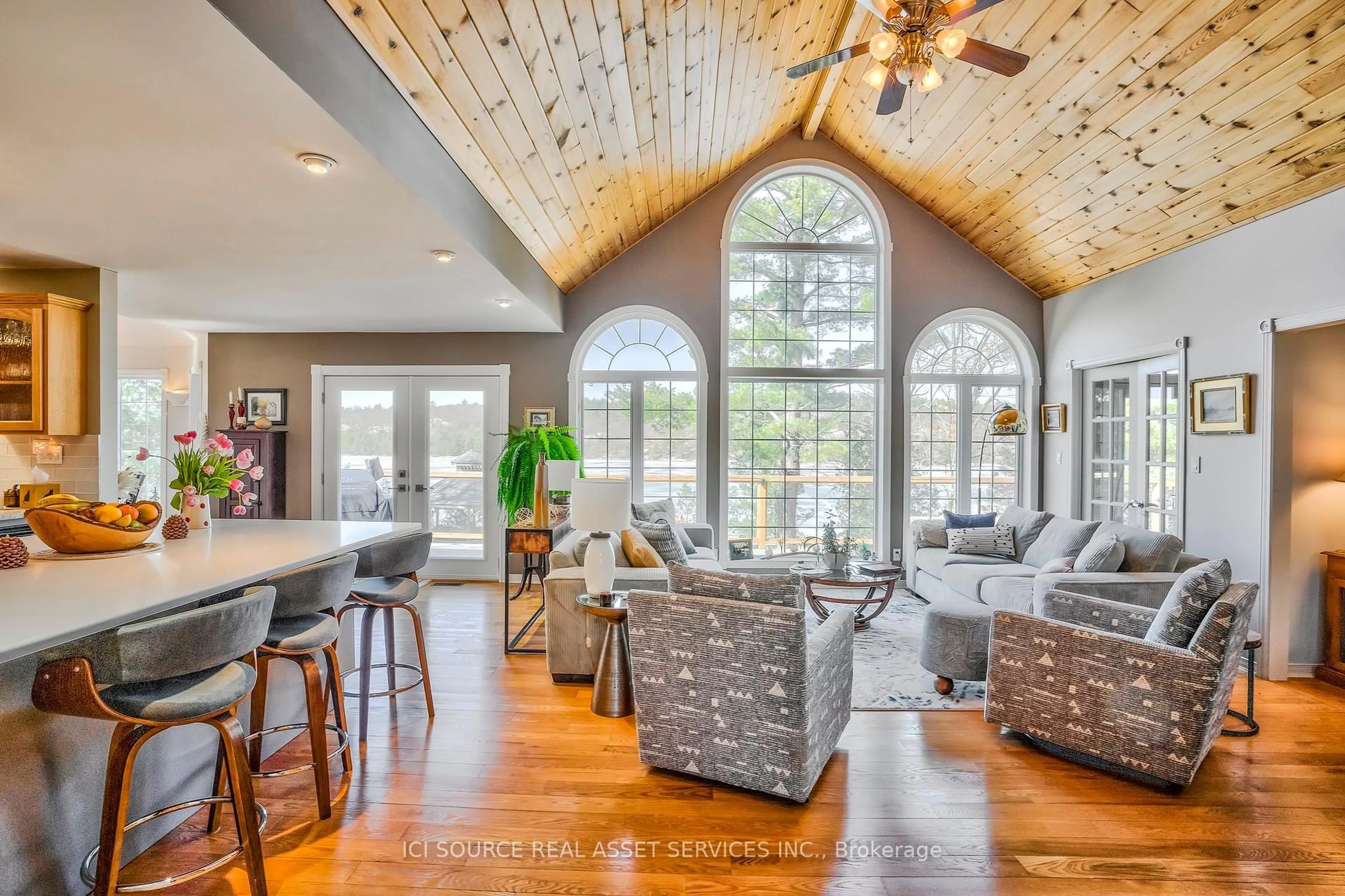 Open concept kitchen, unknown for 1718 Blue Heron Rdge, Arden Ontario K0H 1B0