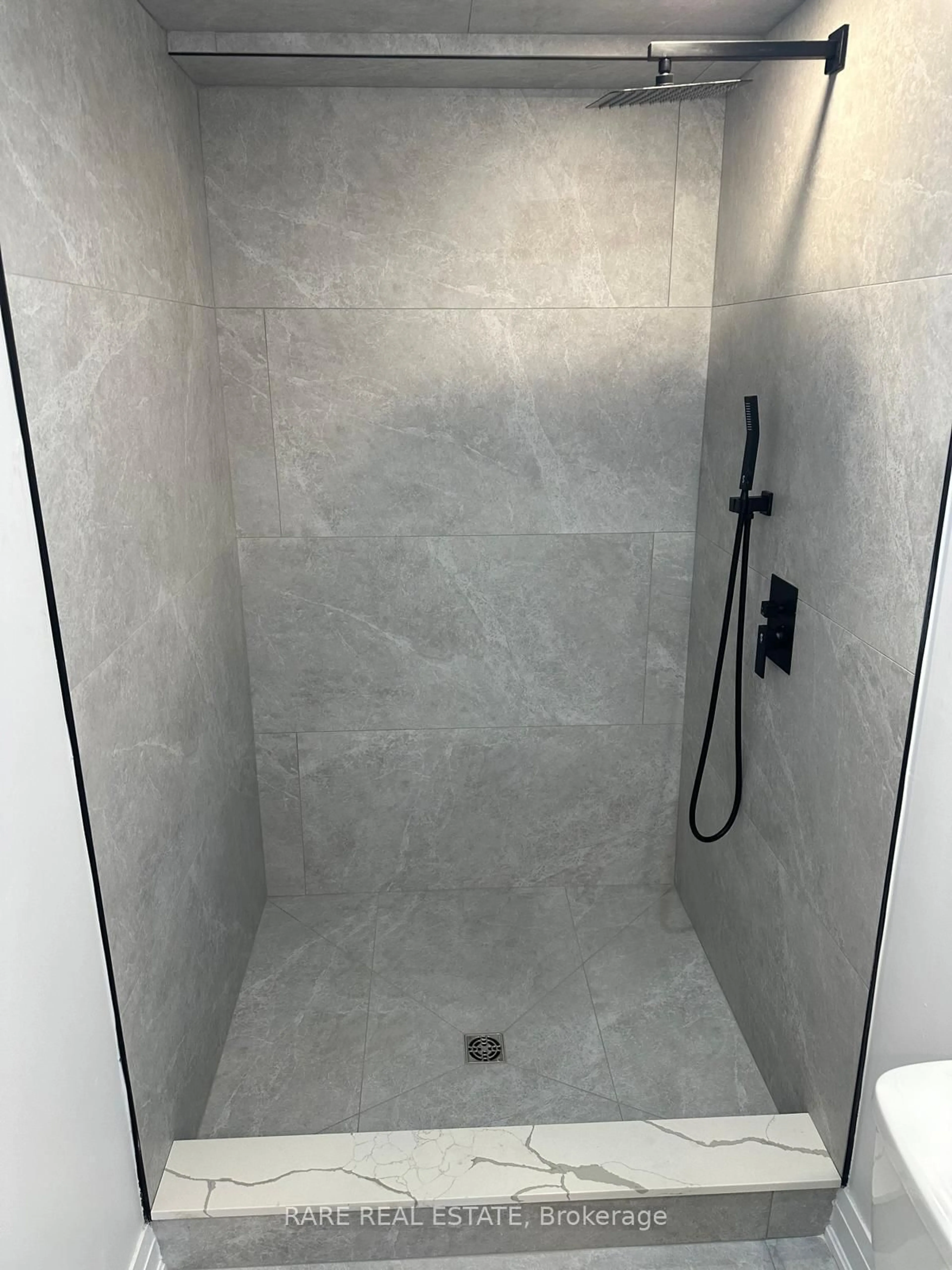 Contemporary bathroom, ceramic/tile floor for 3217 Navan Rd, Ottawa Ontario K1W 0K7