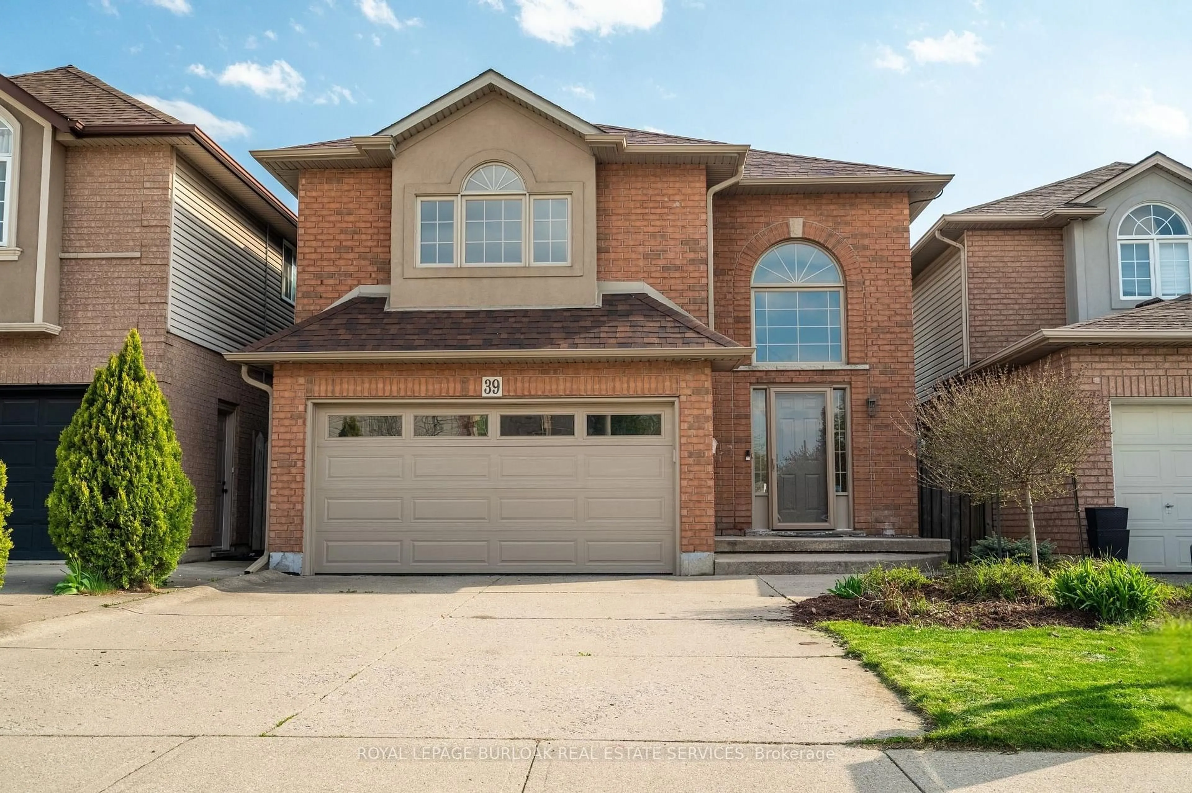 Home with brick exterior material, street for 39 Claudette Gate, Hamilton Ontario L9B 2S3