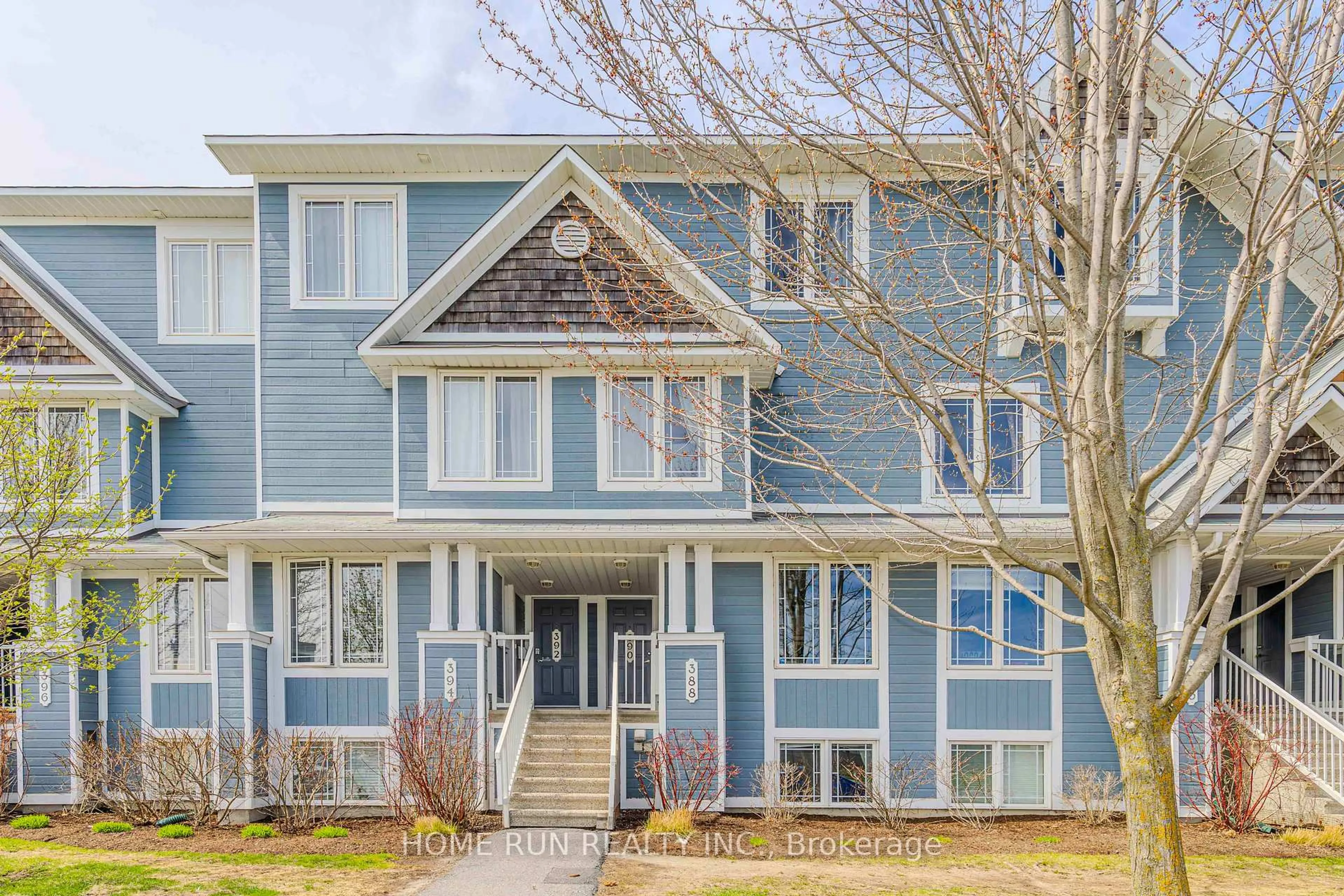 Home with vinyl exterior material, street for 388 Crownridge Dr, Kanata Ontario K2M 3A4