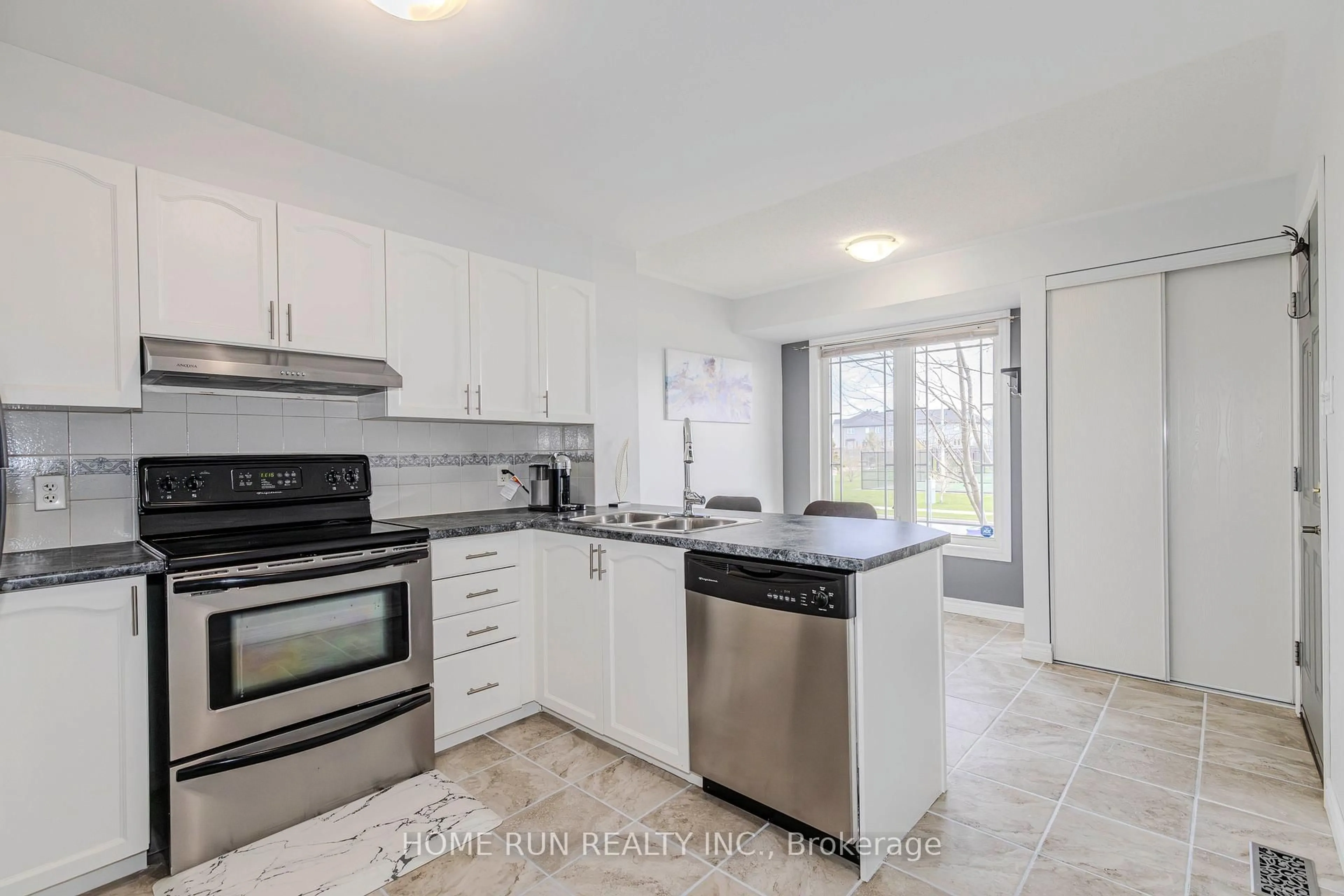 Standard kitchen, ceramic/tile floor for 388 Crownridge Dr, Kanata Ontario K2M 3A4