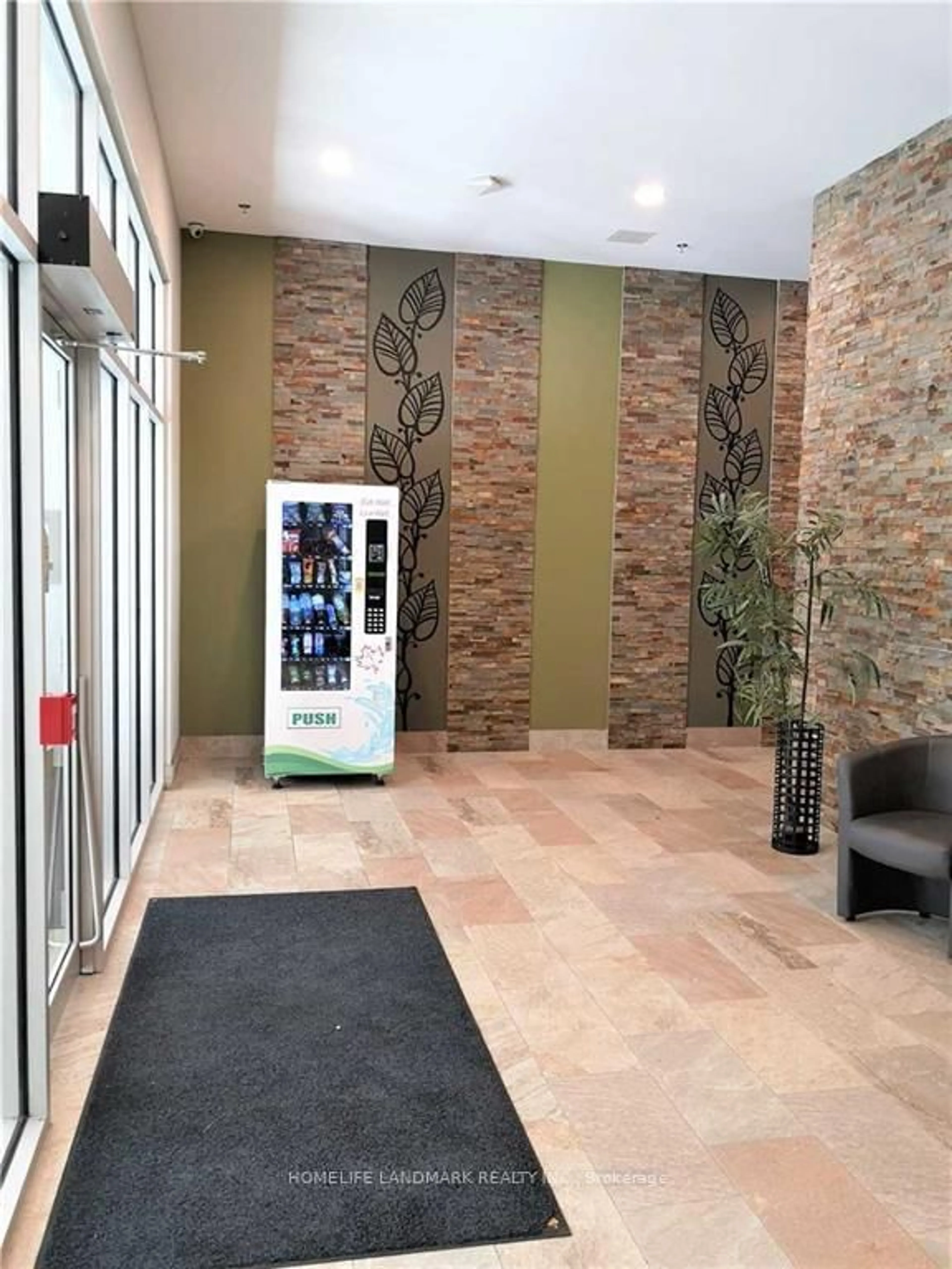 Indoor foyer for 308 Lester St #227, Waterloo Ontario N2L 0H9