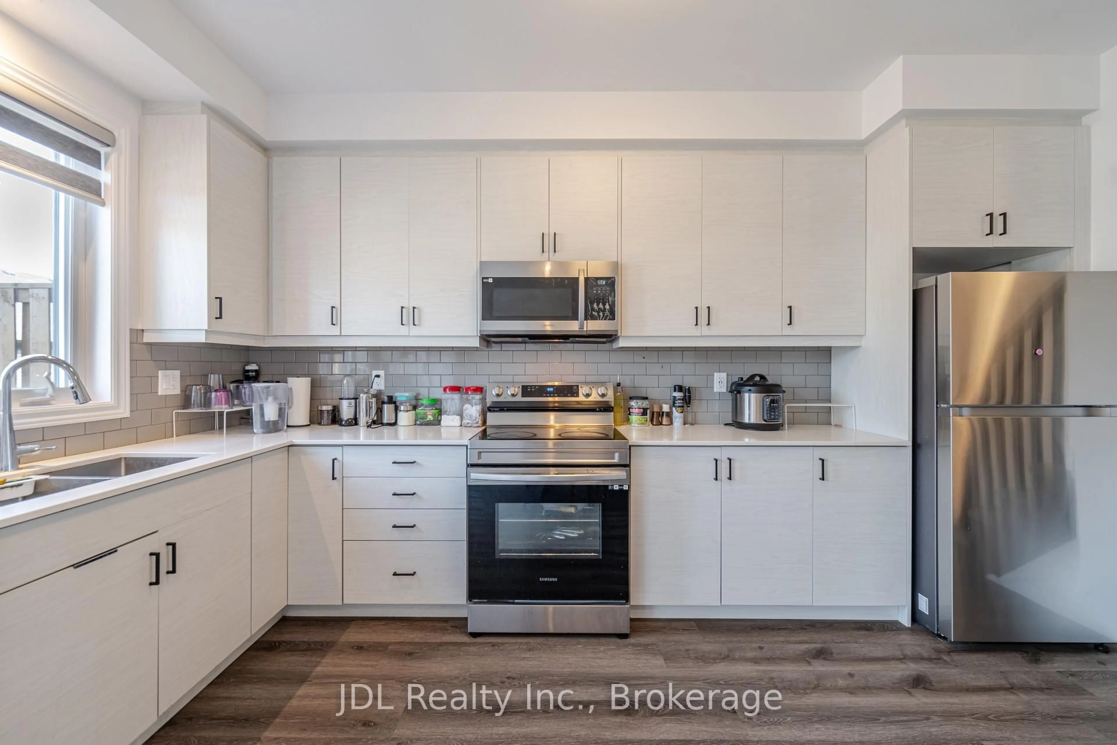 Open concept kitchen, unknown for 461 Blackburn Dr #80, Brant Ontario N3T 0W9