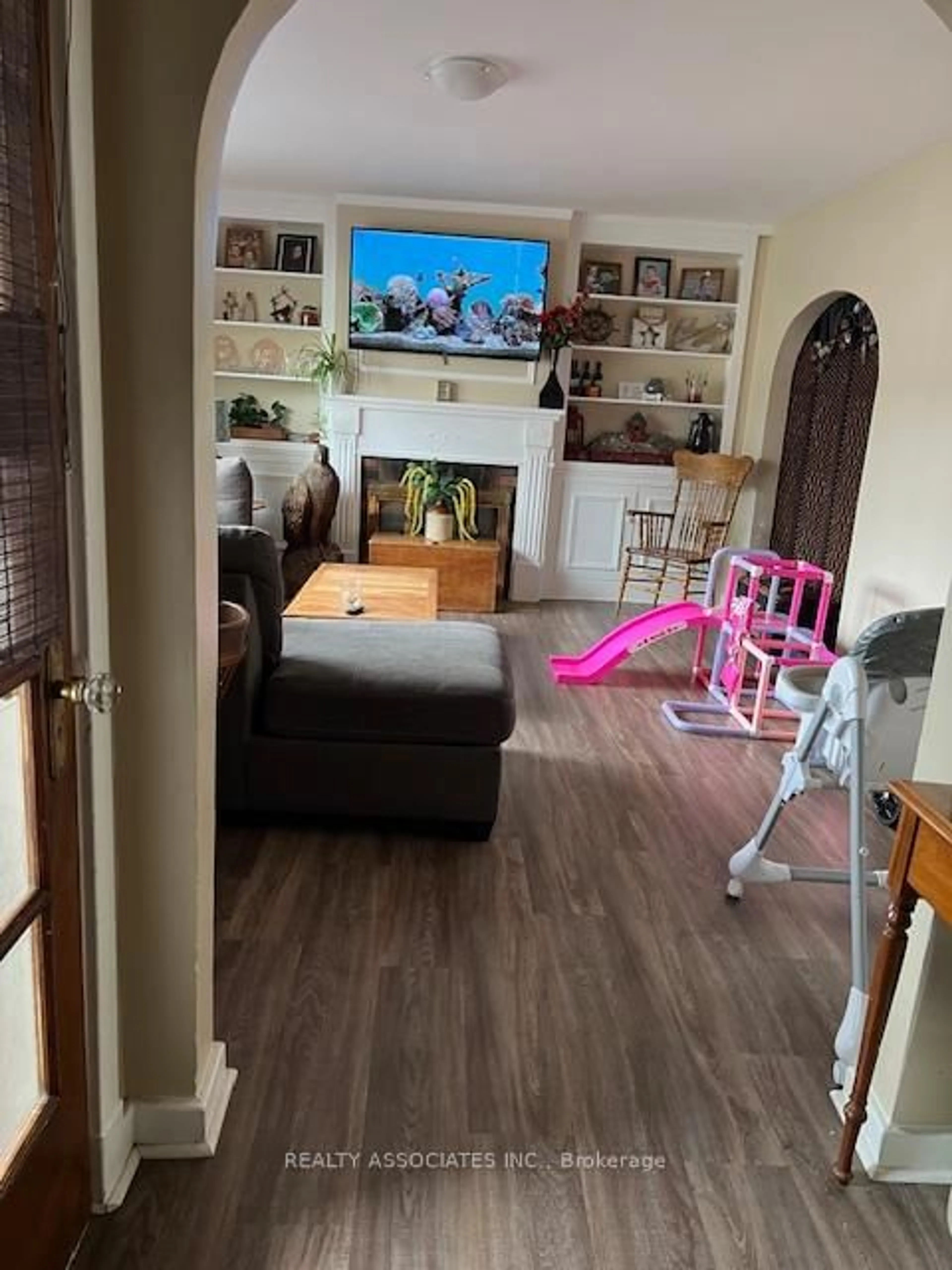 A pic of a room for 121 Grey Rd 17b N/A, Owen Sound Ontario N4K 5R8