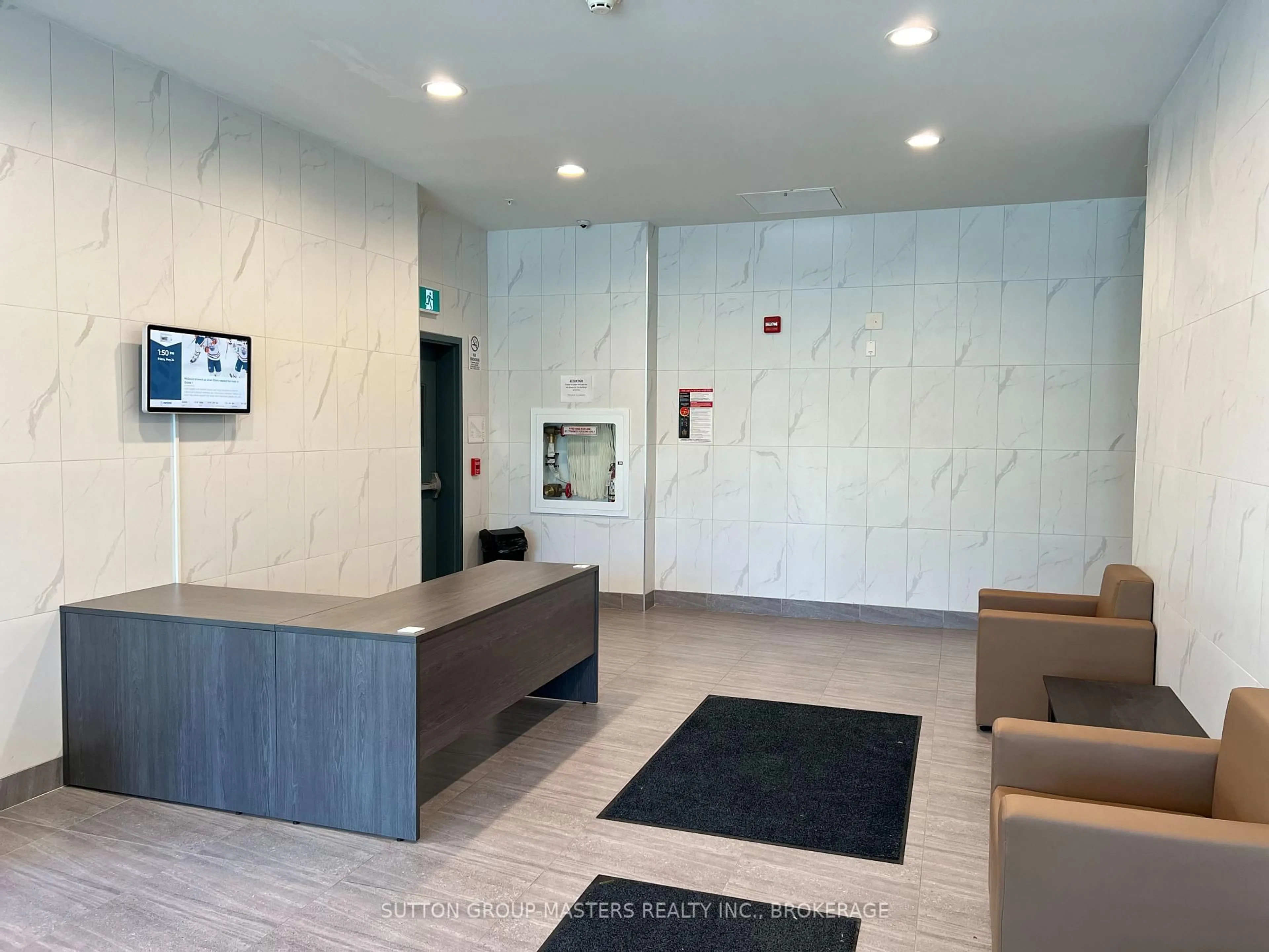Indoor foyer for 652 Princess St #217, Kingston Ontario K7L 1E5