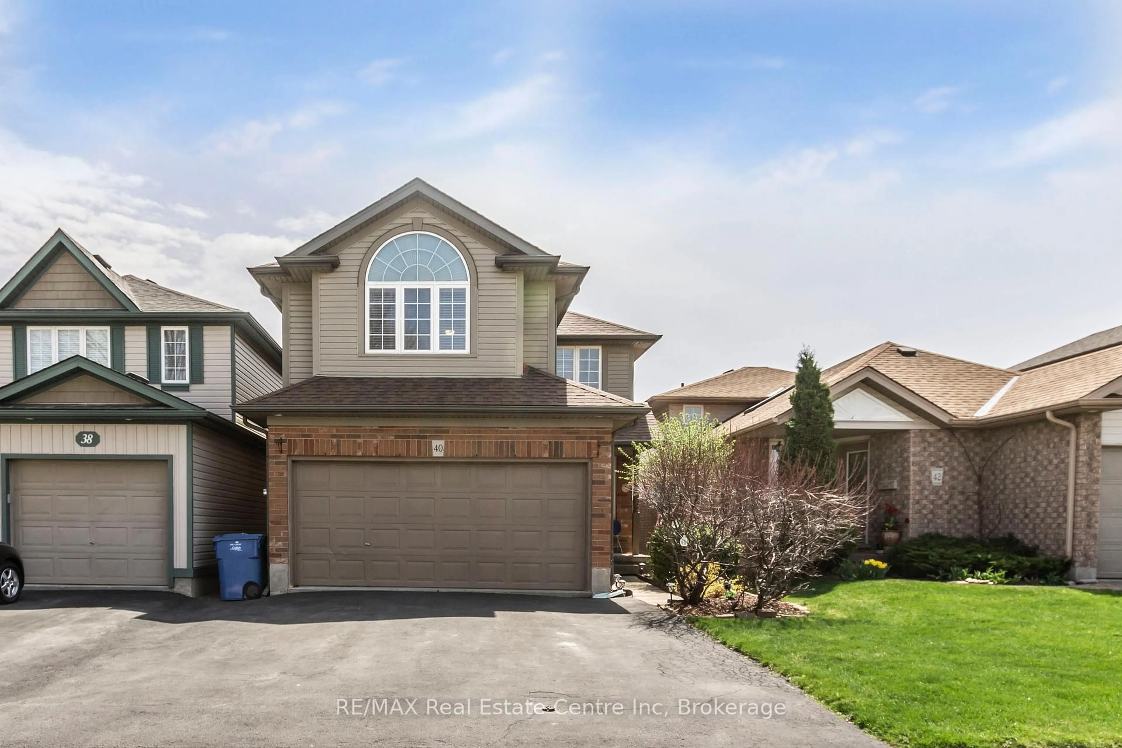 Unknown for 40 Bailey Ave, Guelph Ontario N1H 8N3