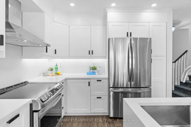Additional property image - 76 Blue Sky Tr