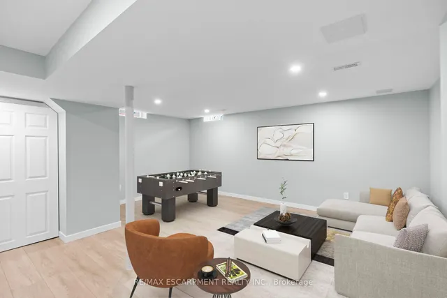 Additional property image - 76 Blue Sky Tr