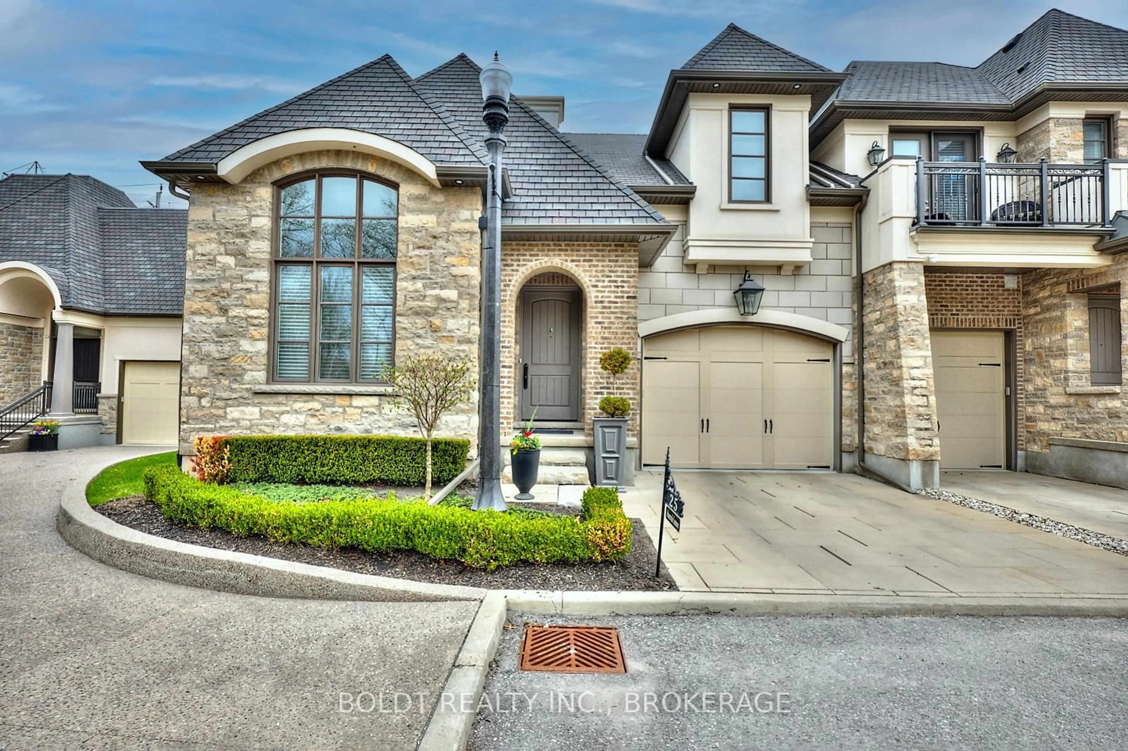 Home with brick exterior material, street for 25 ARBOURVALE COMMON Rd, St. Catharines Ontario L2T 3B7