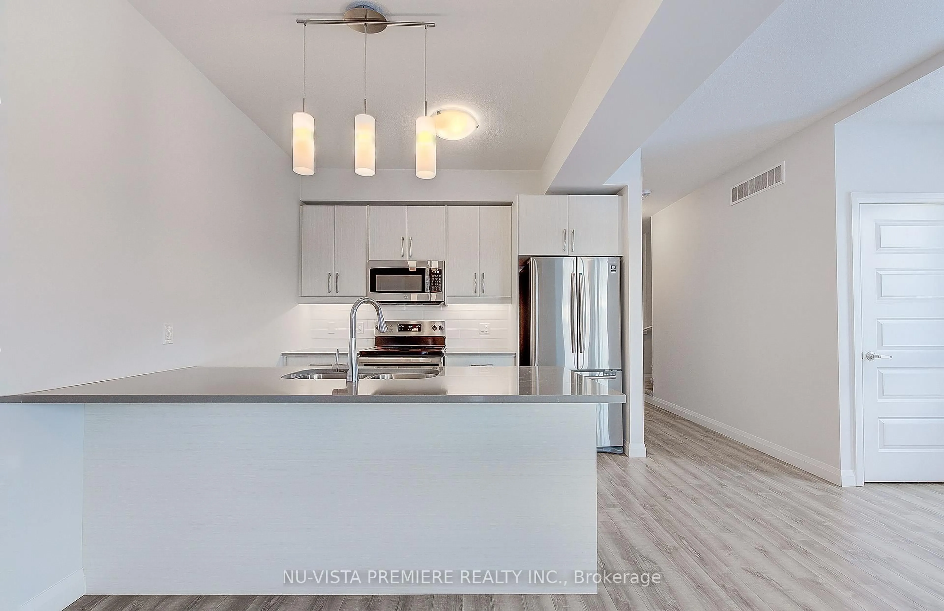 Open concept kitchen, unknown for 1820 Canvas Way #98, London North Ontario N5X 0N5