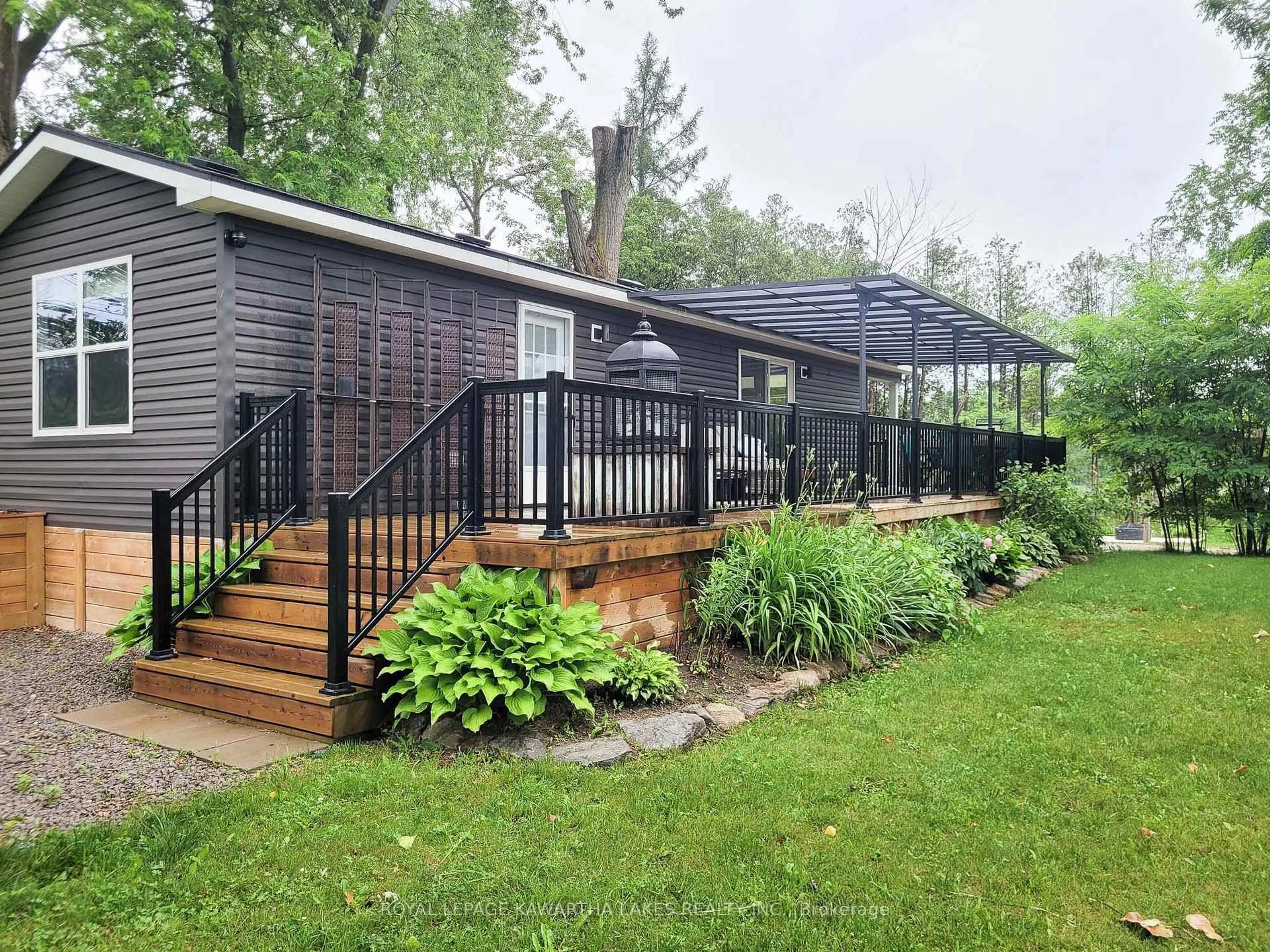 Patio, unknown for 657 Thunder Bridge Rd #WV19, Kawartha Lakes Ontario K9V 4R1