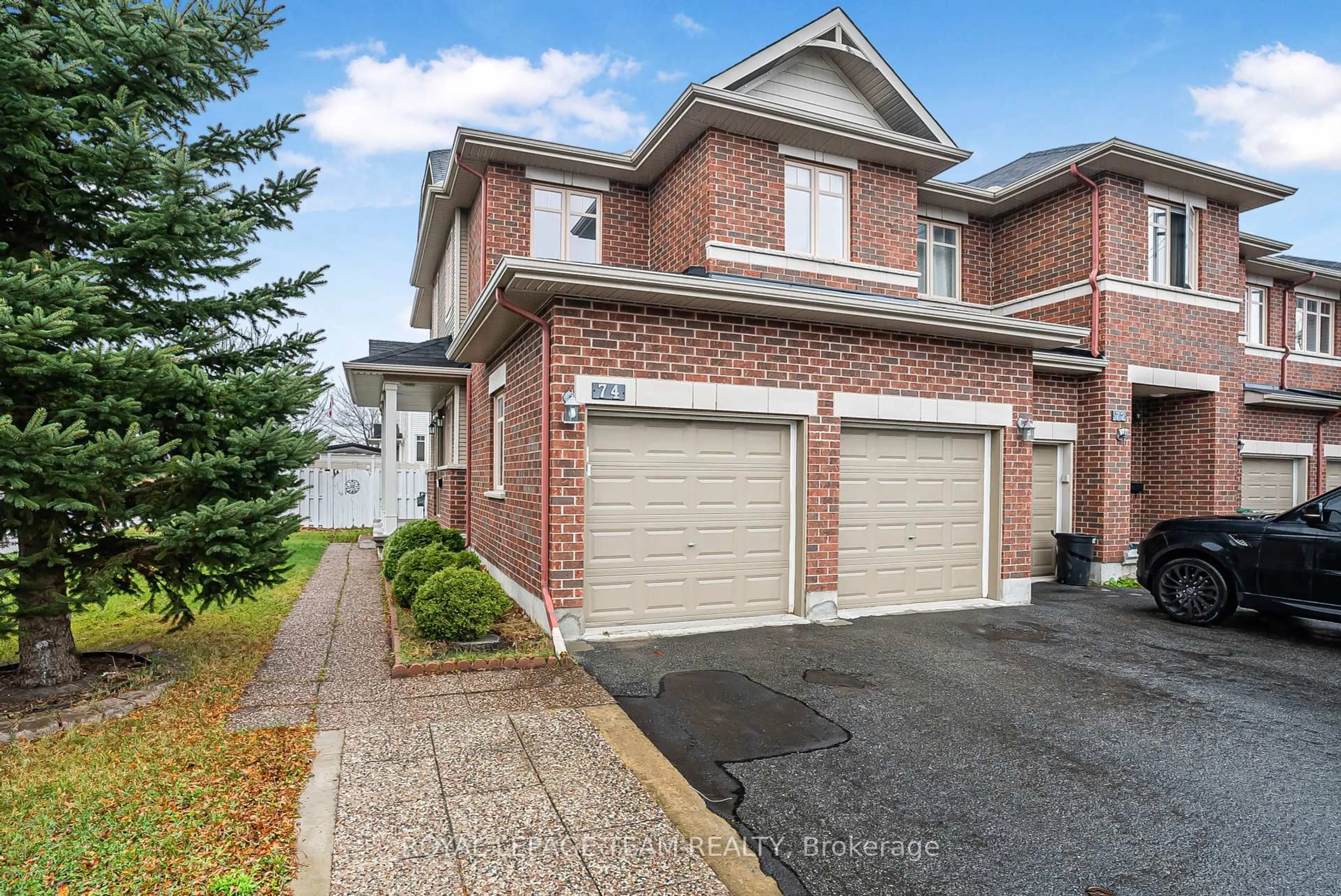 Unknown for 74 MADELON Dr, Ottawa Ontario K2J 5C5