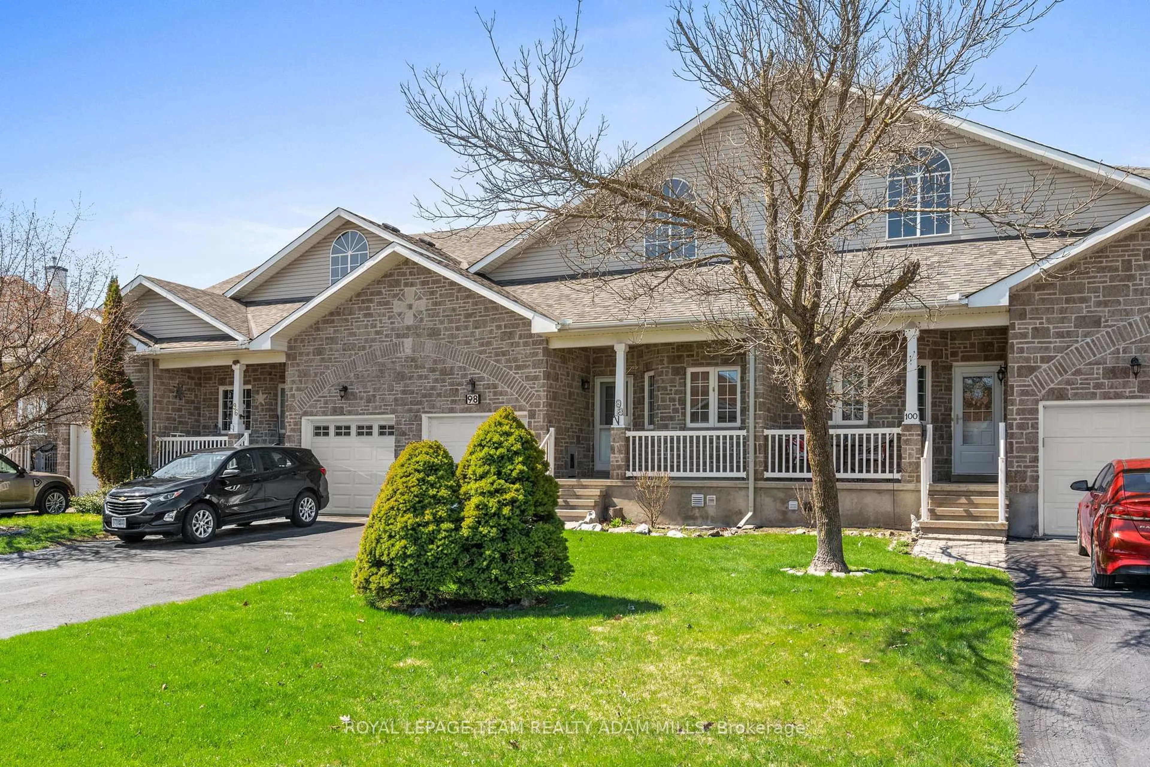 Home with brick exterior material, street for 98 Patterson Cres, Carleton Place Ontario K7C 4P3
