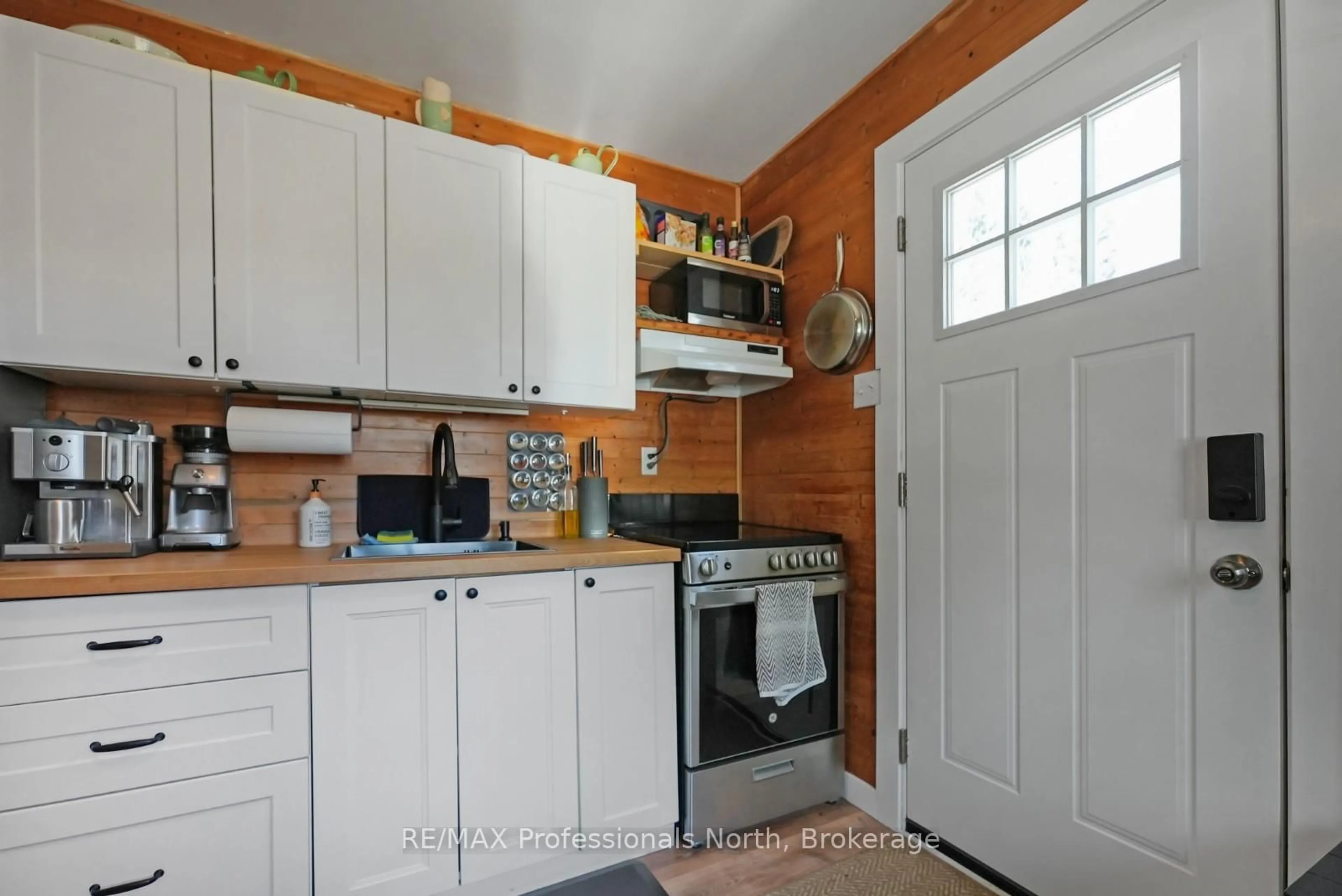 Standard kitchen, ceramic/tile floor for 1419 Clement Lake Rd, Highlands East Ontario K0L 3C0