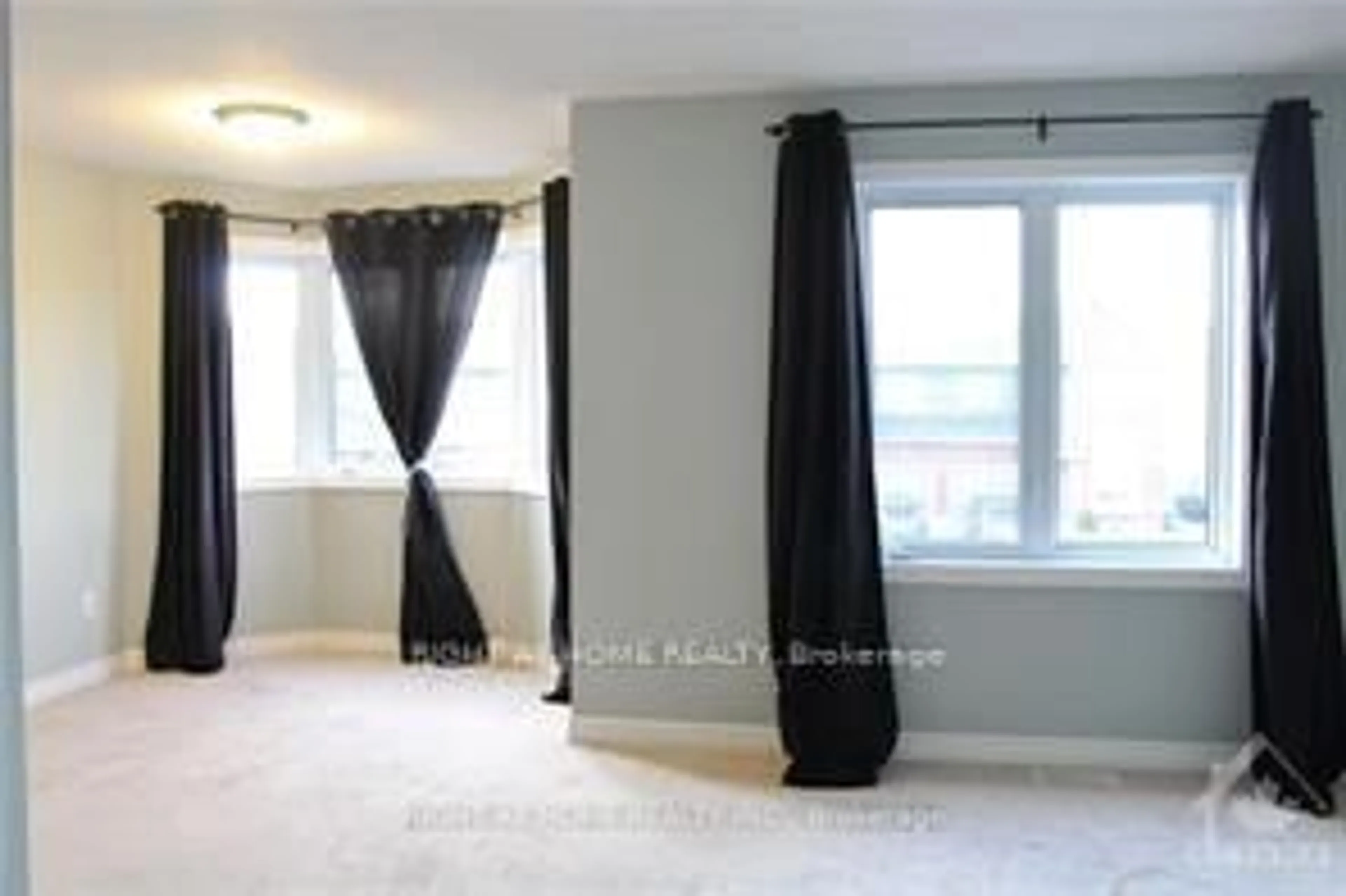 A pic of a room for 631 Paul Metivier Dr, Ottawa Ontario K2J 0Y2