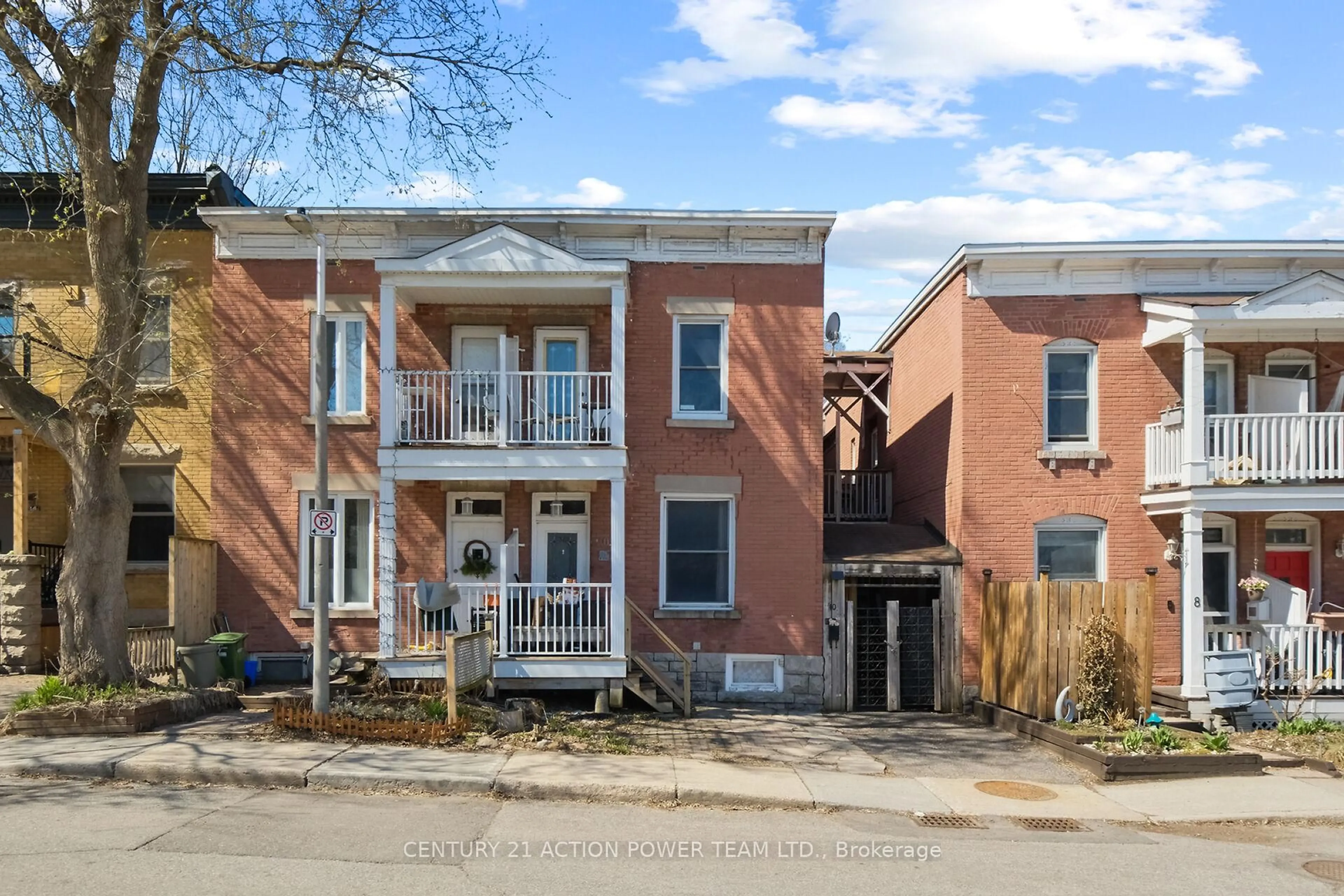 Home with brick exterior material, street for 10 Lower Charlotte St, Ottawa Ontario K1N 8K1
