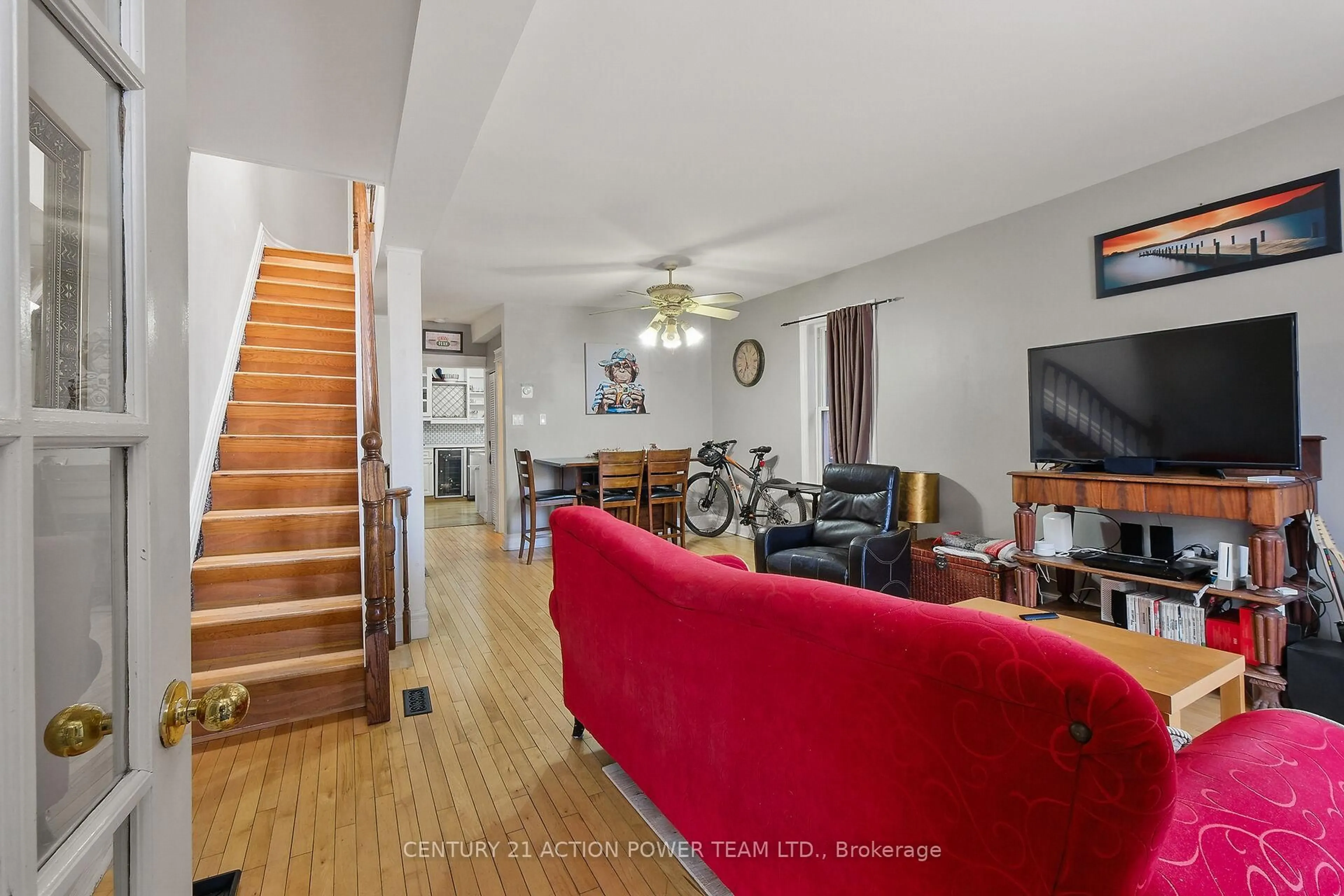 Living room with furniture, unknown for 10 Lower Charlotte St, Ottawa Ontario K1N 8K1