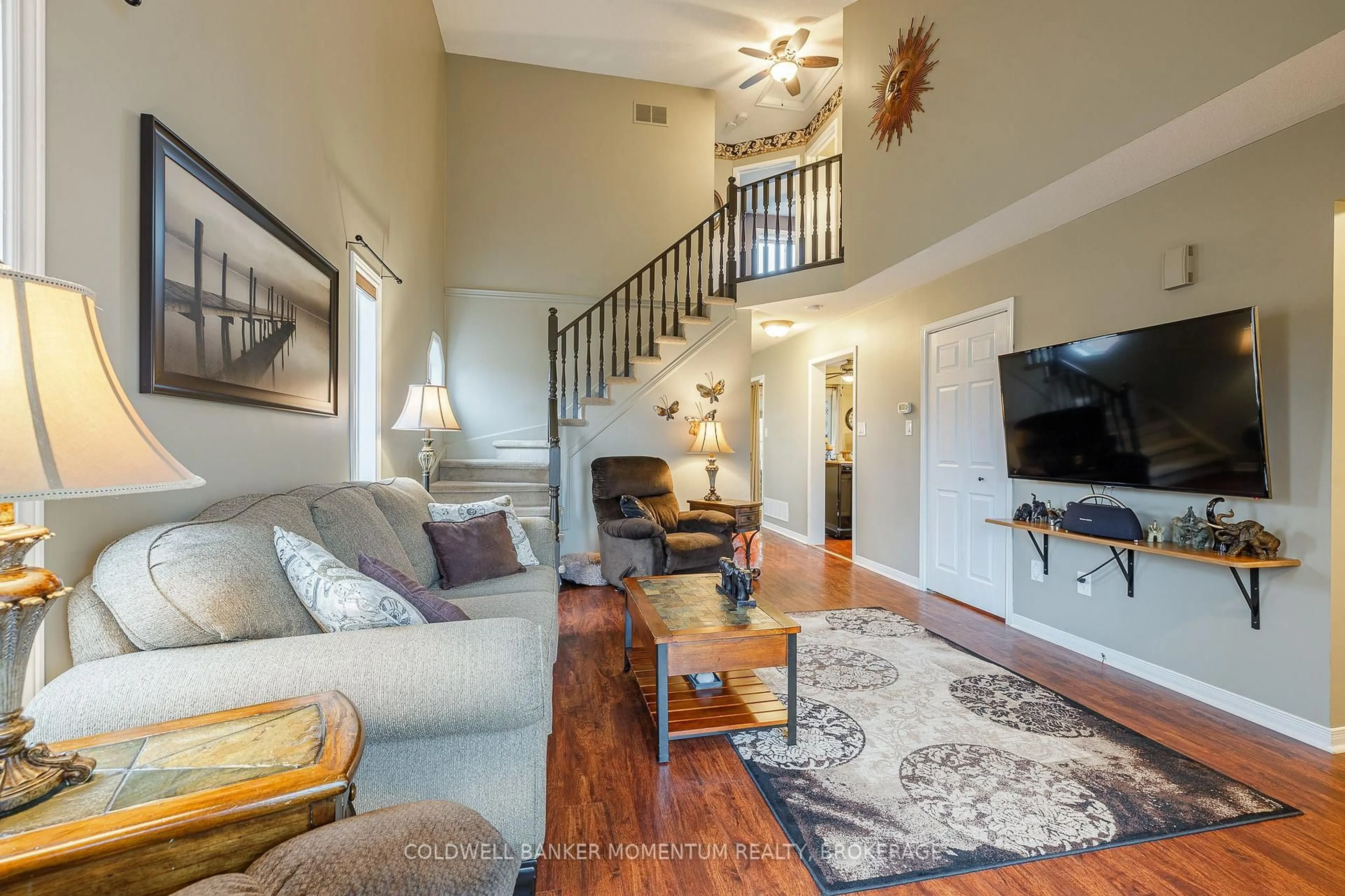 Living room with furniture, unknown for 5191 Mulberry Dr, Lincoln Ontario L3J 0J6