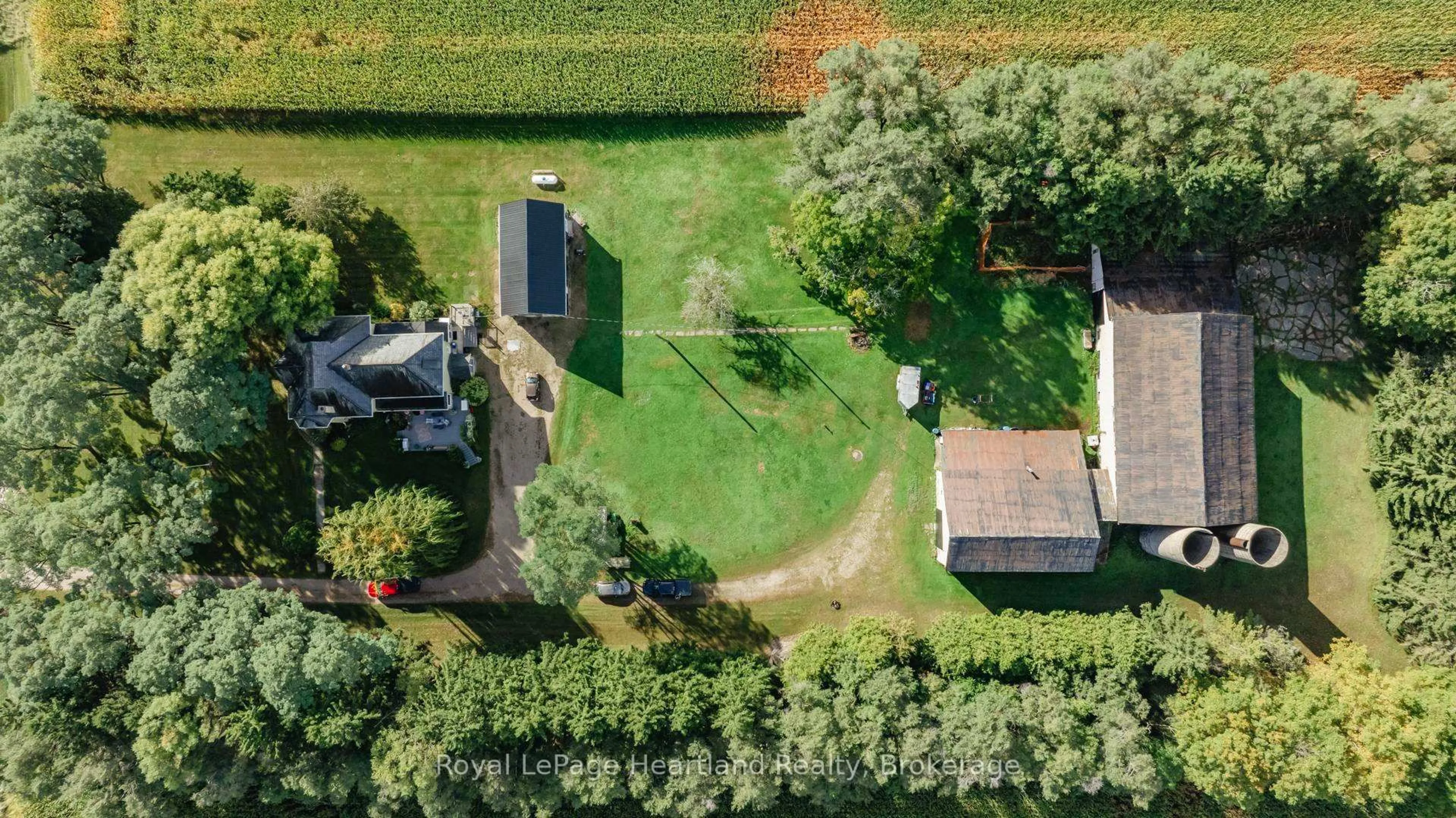 A pic from outside/outdoor area/front of a property/back of a property/a pic from drone, street for 73399 LONDON Rd, Bluewater Ontario N0M 2E0