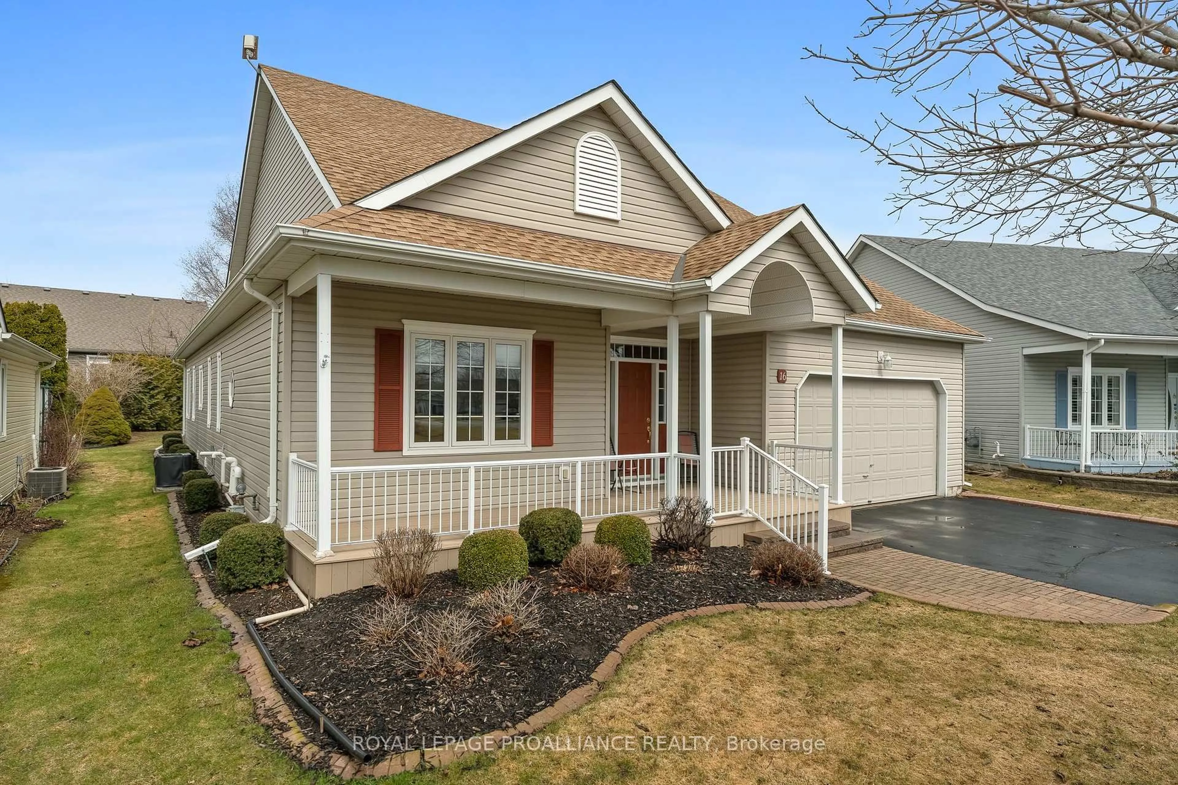 Home with vinyl exterior material, street for 16 Sandpiper Way, Brighton Ontario K0K 1H0