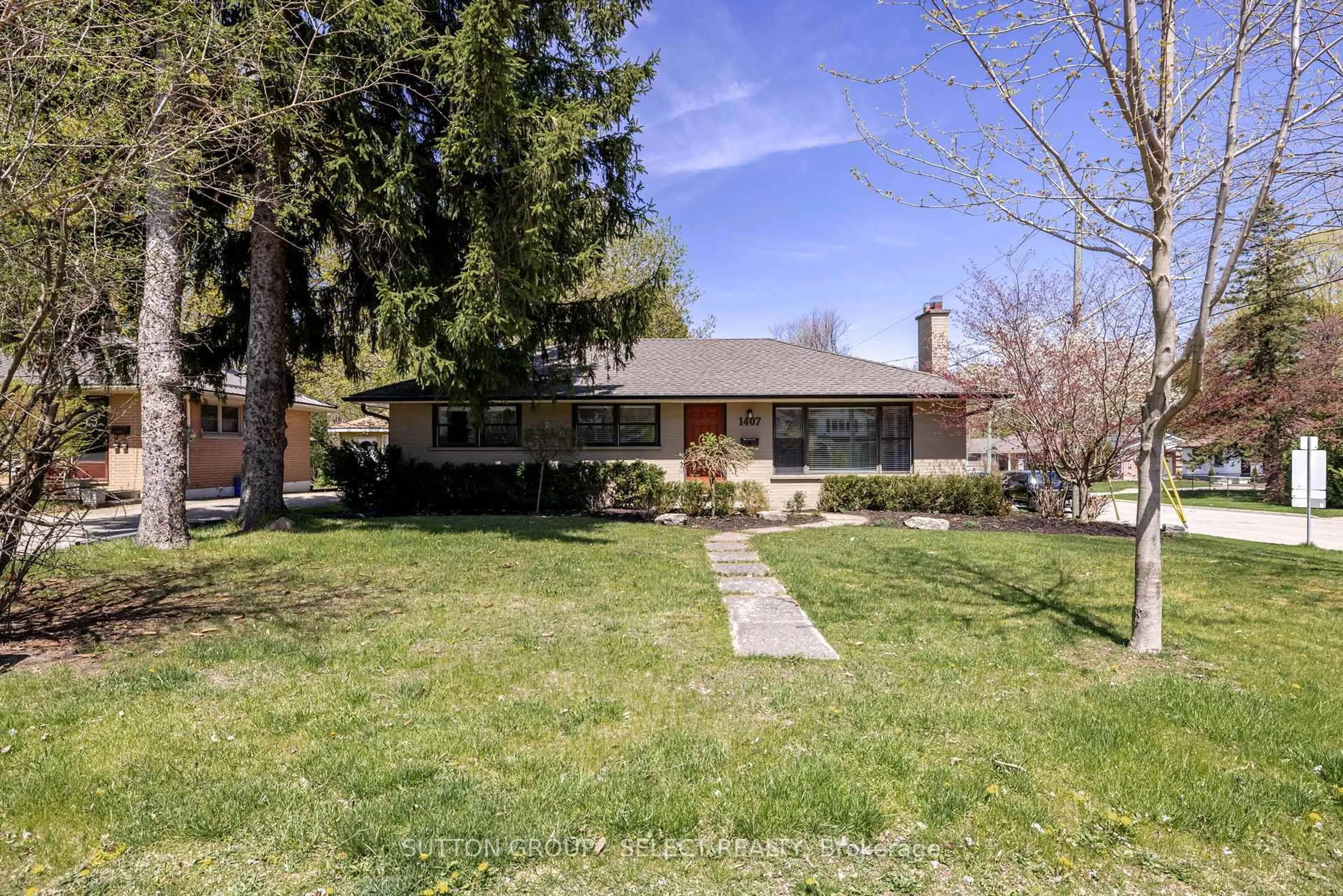 Unknown for 1407 Byron Baseline Rd, London South Ontario N6K 2E9