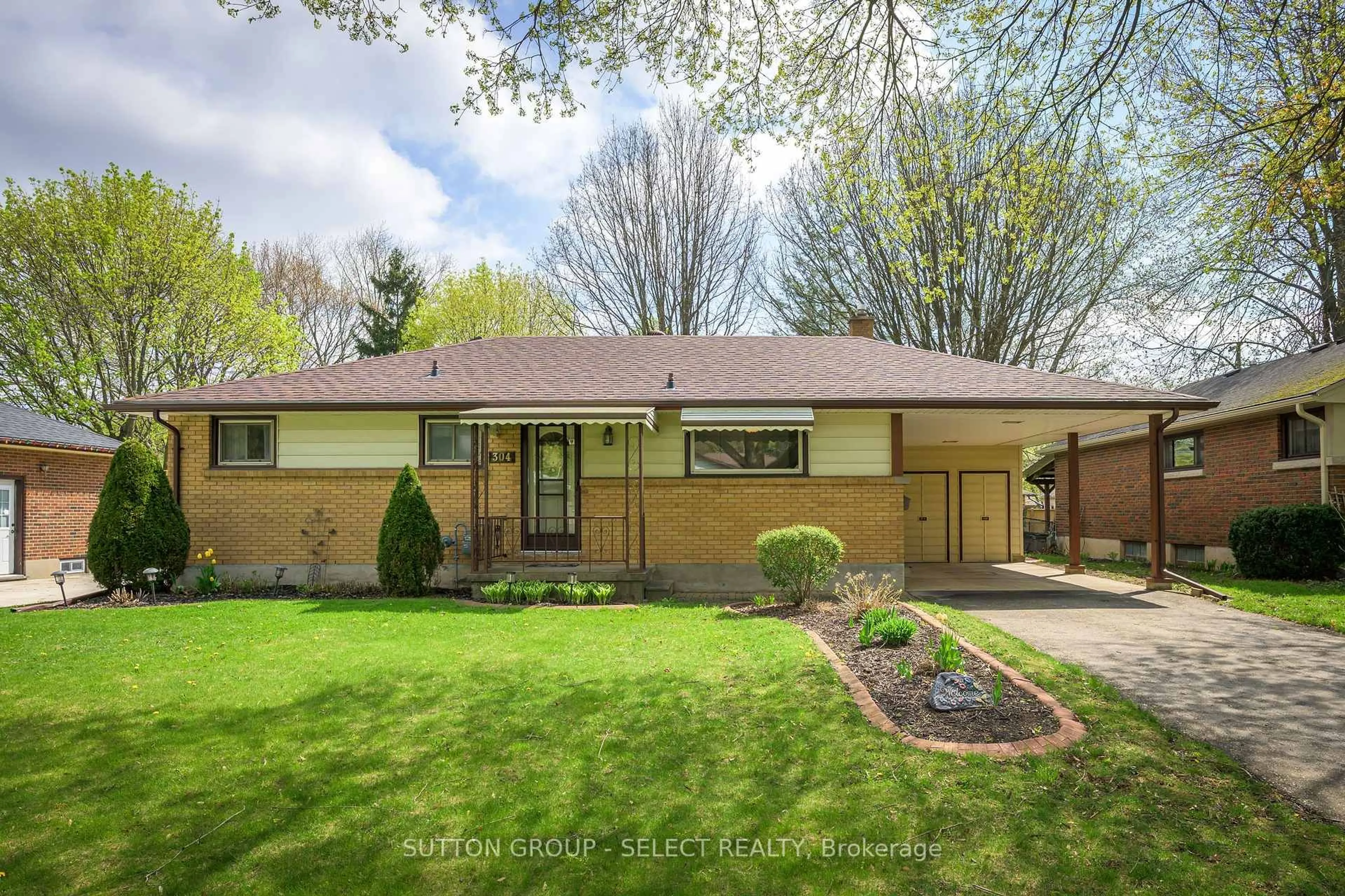 Home with brick exterior material, street for 304 BLOXAM Ave, London South Ontario N6J 3K6