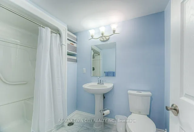Additional property image - 111 Martinglen Cres