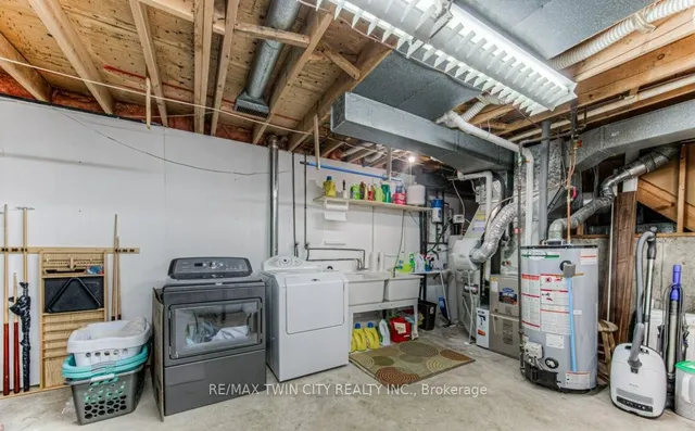 Additional property image - 111 Martinglen Cres