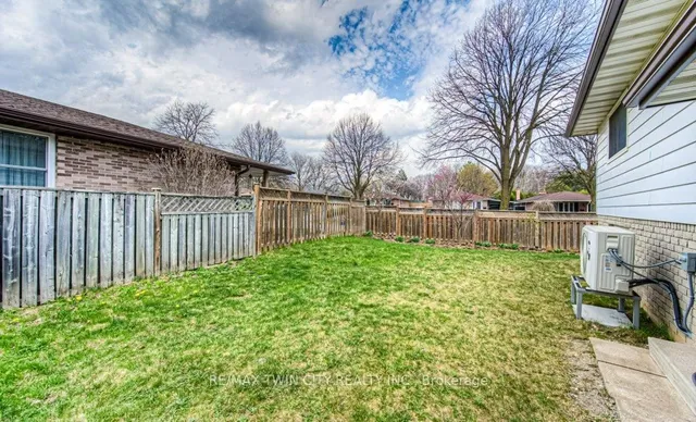 Additional property image - 111 Martinglen Cres