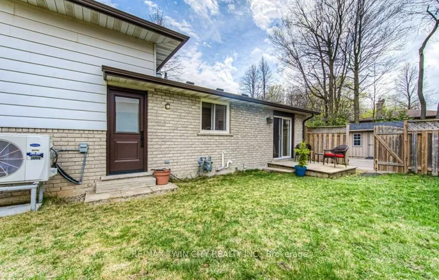 Additional property image - 111 Martinglen Cres