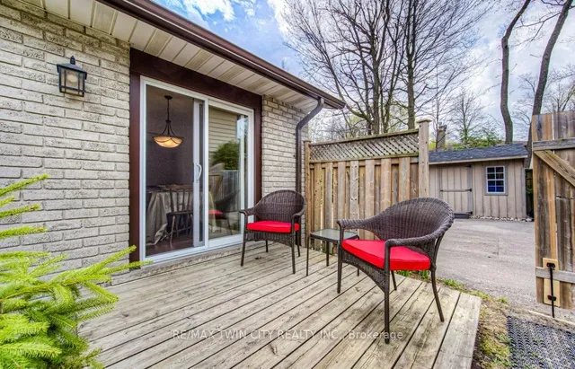Additional property image - 111 Martinglen Cres