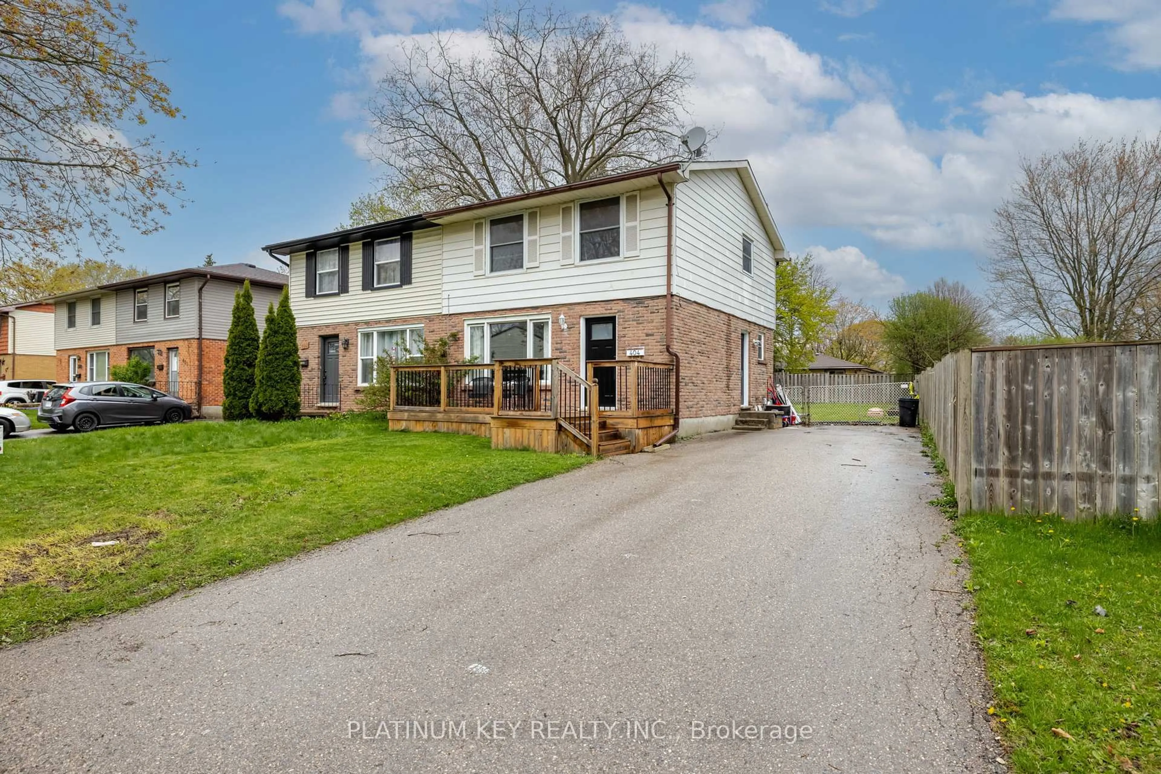 Unknown for 404 Crawford St, London South Ontario N6C 3B3