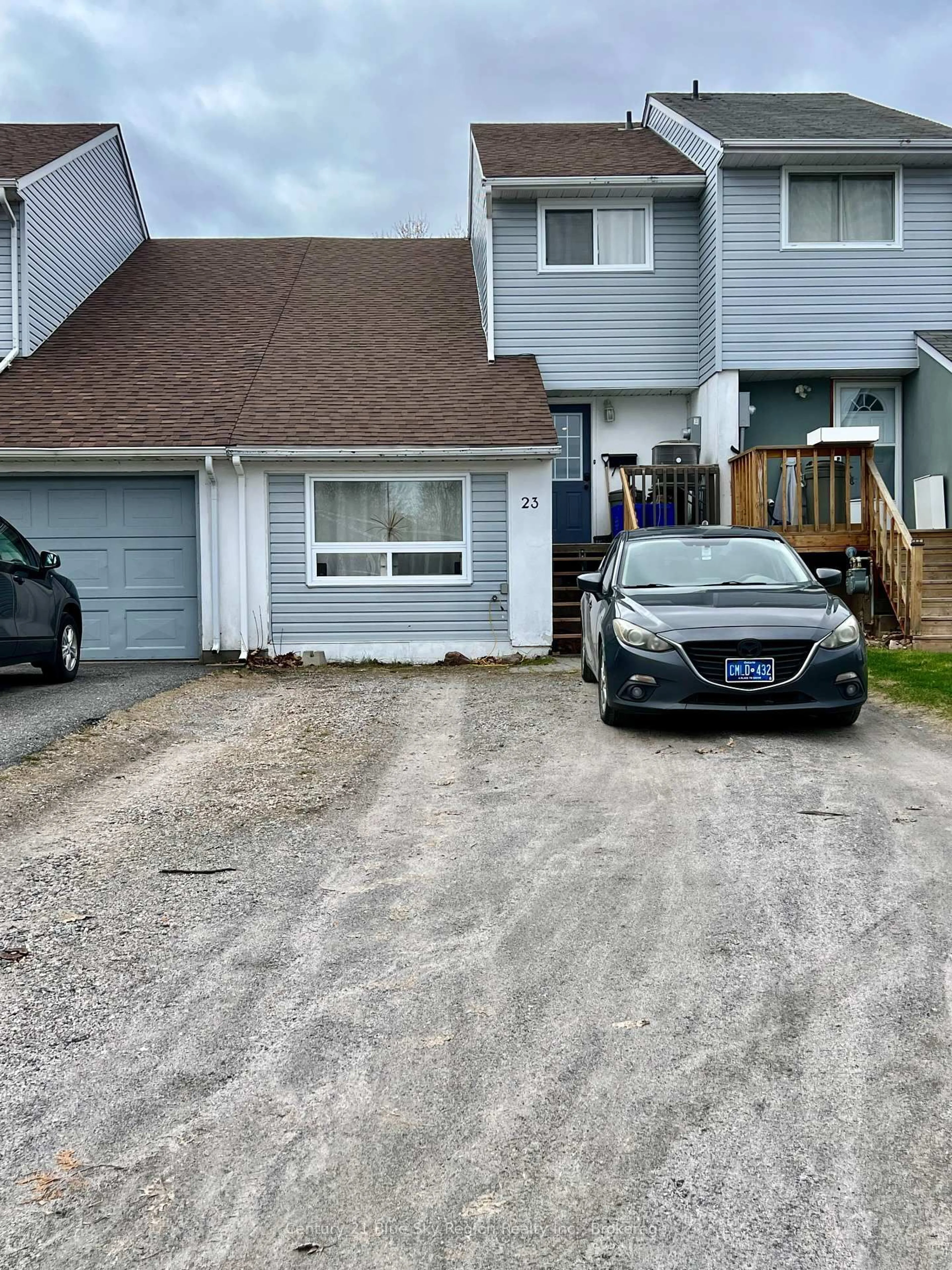 A pic from outside/outdoor area/front of a property/back of a property/a pic from drone, street for 23 Blair St, North Bay Ontario P1A 3V9