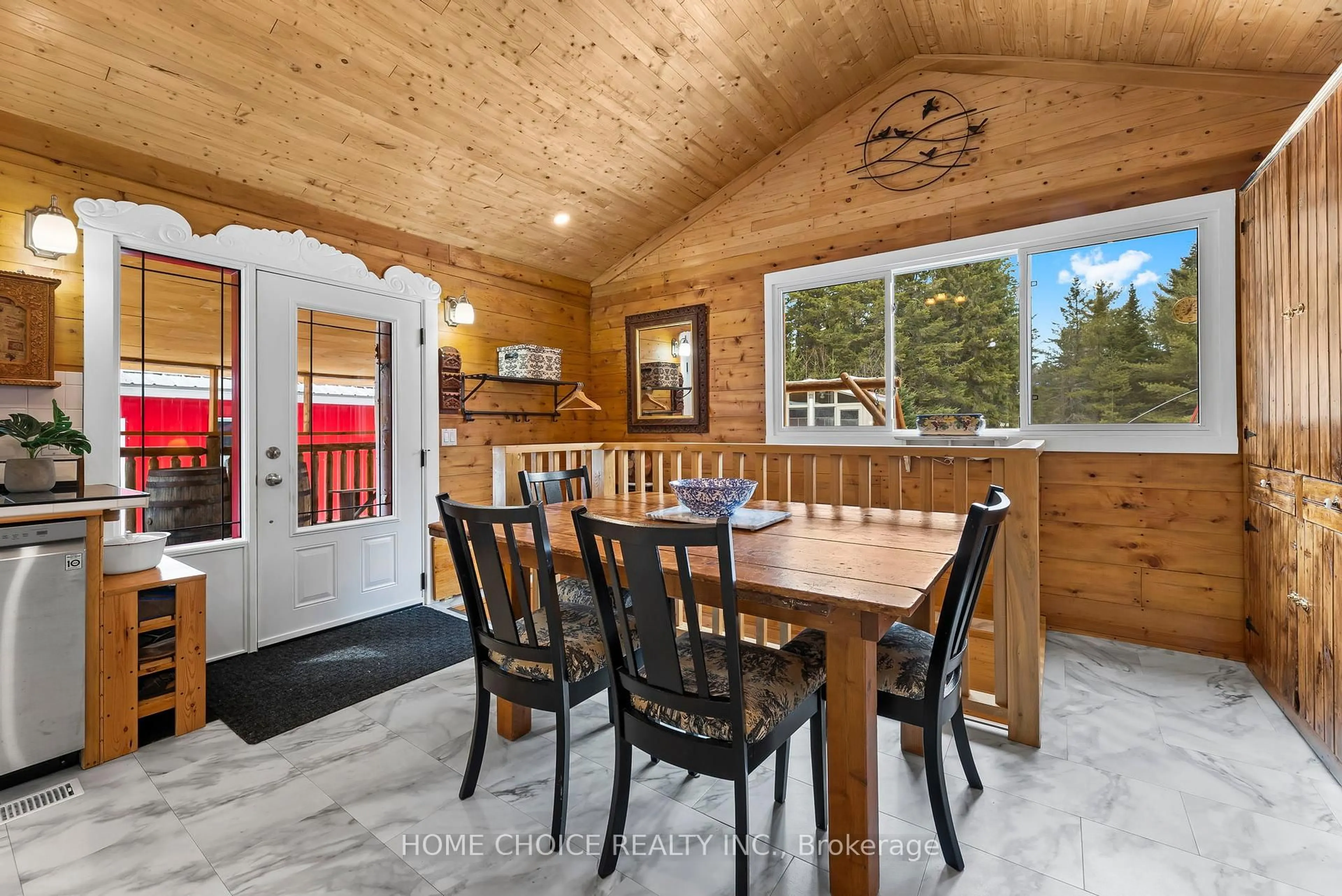 Dining room, unknown for 1190 North Baptiste Lake Rd, Maynooth Ontario K0L 2S0