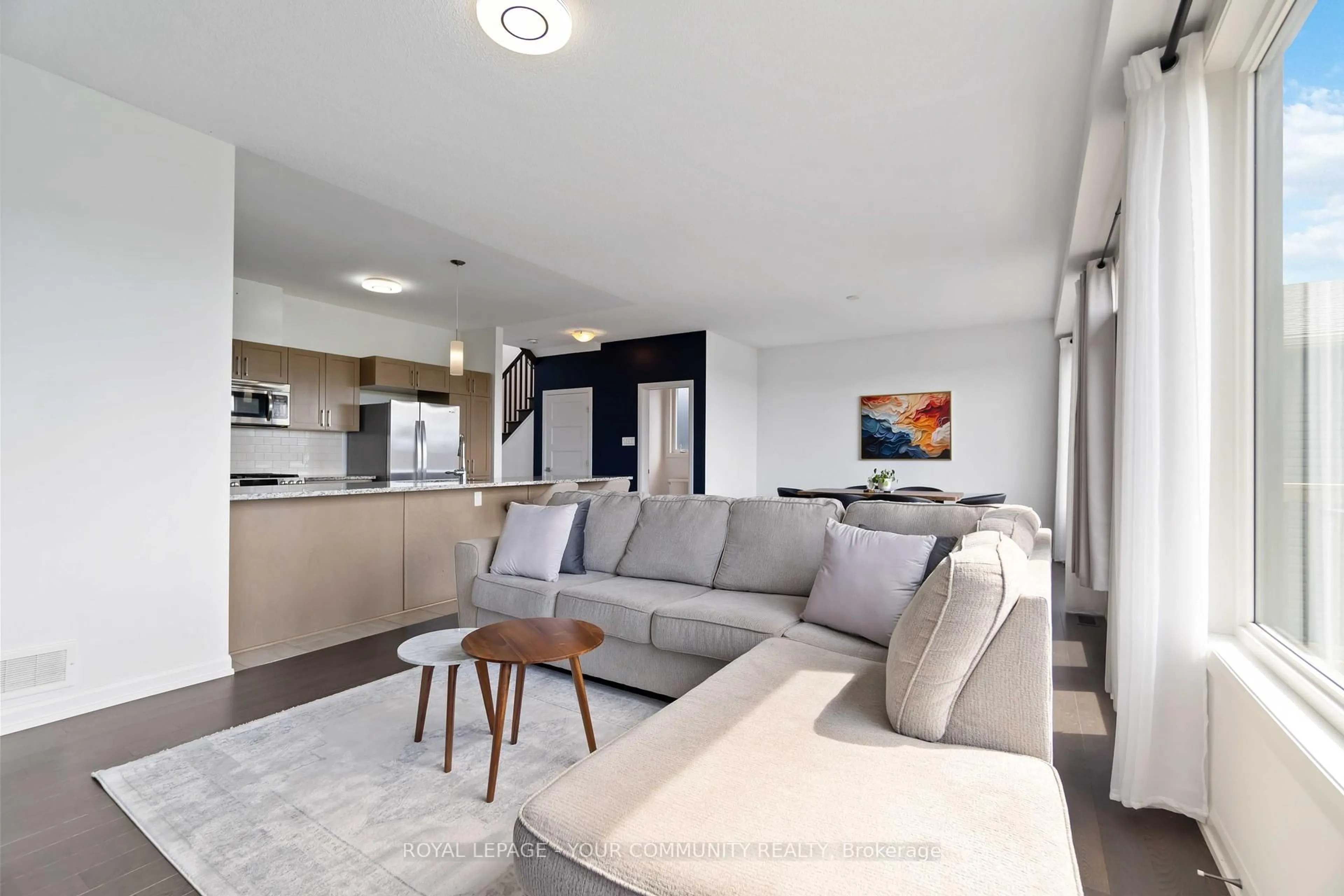 Living room with furniture, unknown for 607 Ruby St, Clarence-Rockland Ontario K4K 0H3