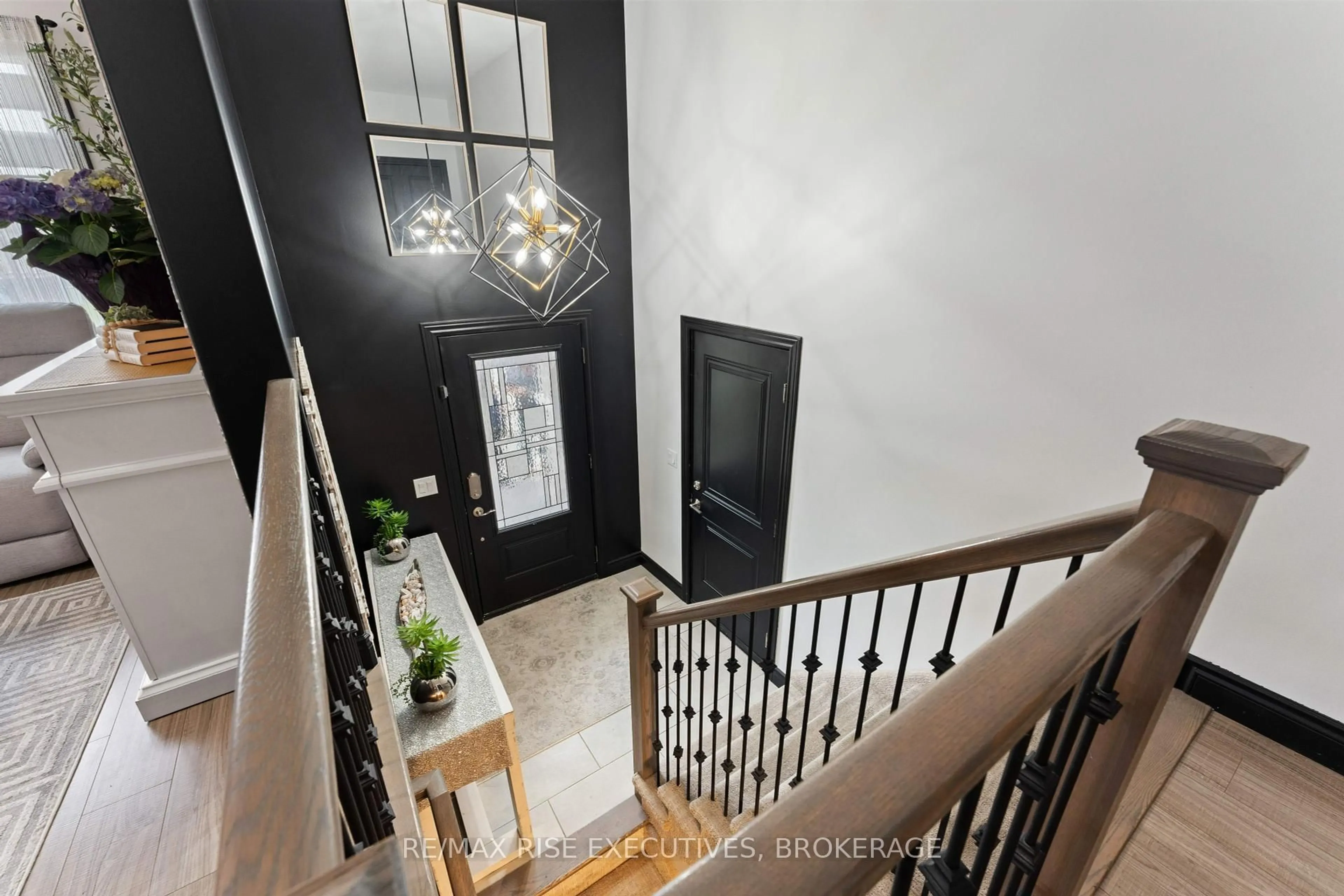 Unknown for 28 Walnut Cres, Belleville Ontario K8N 0E4