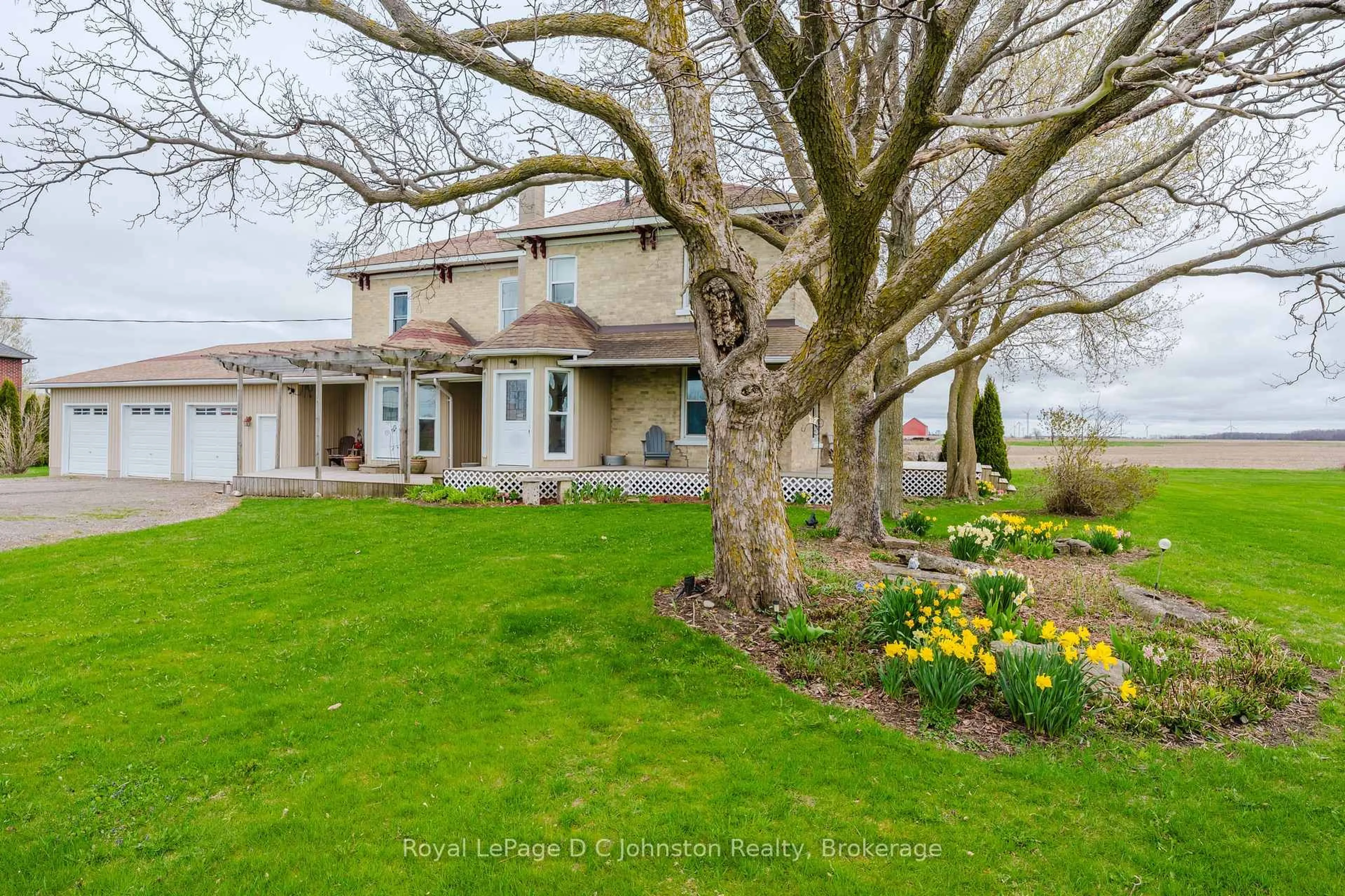 A pic from outside/outdoor area/front of a property/back of a property/a pic from drone, unknown for 3622 Highway 21 N/A, Kincardine Ontario N0G 2T0