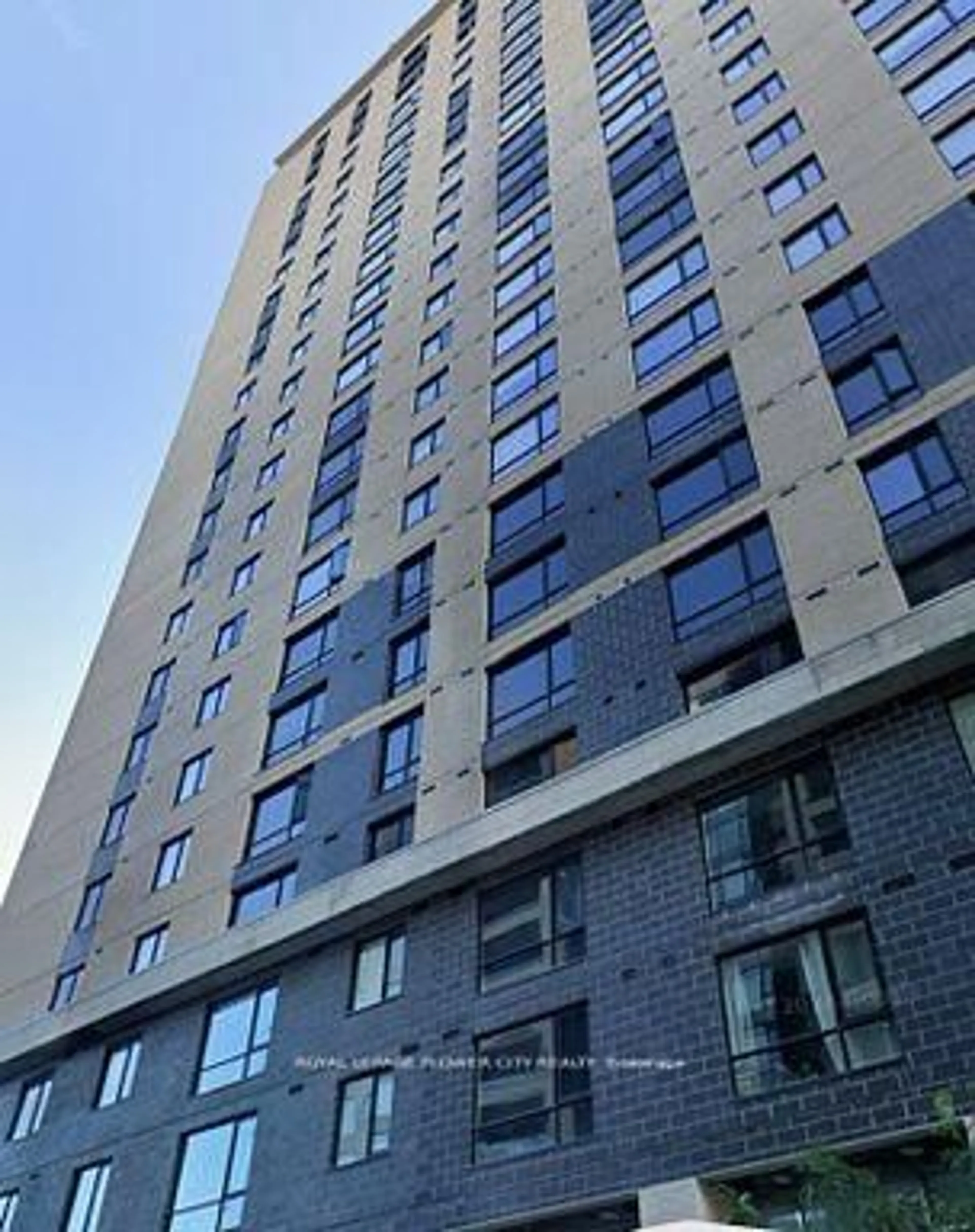 Unknown for 105 Champagne Ave #1619, Ottawa Ontario K1S 4P3