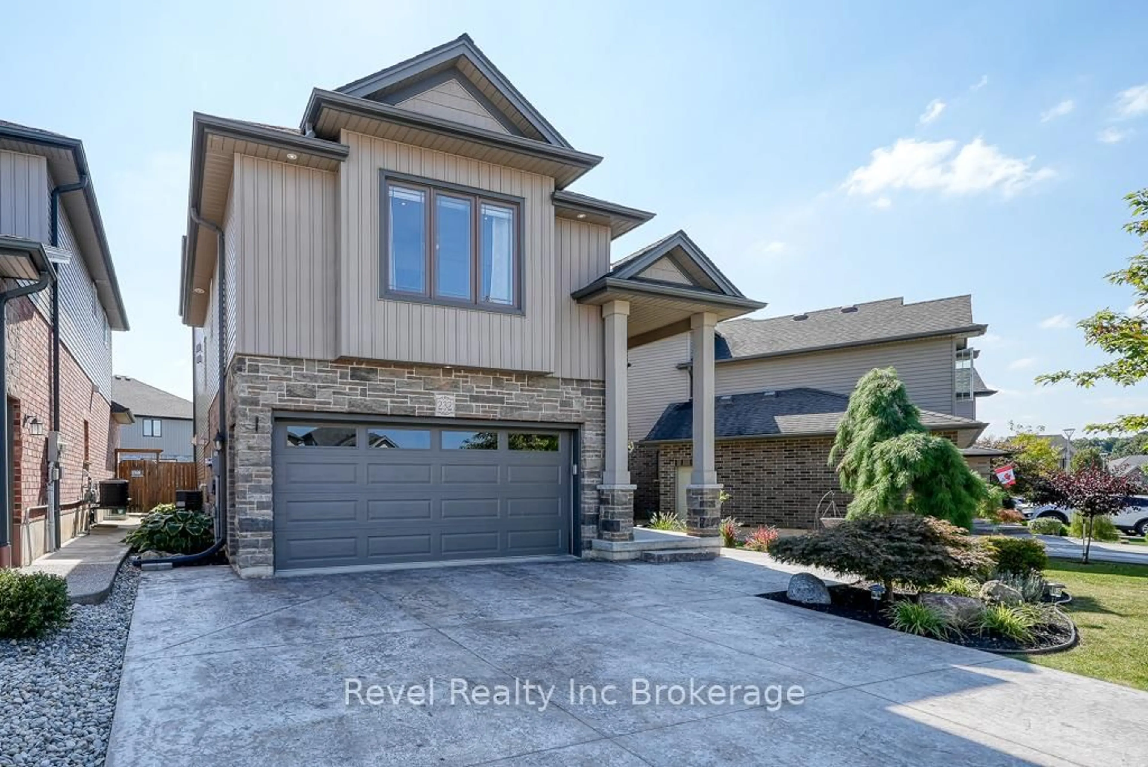 Home with brick exterior material, street for 232 DIEPPE Dr, Woodstock Ontario N4T 0G1