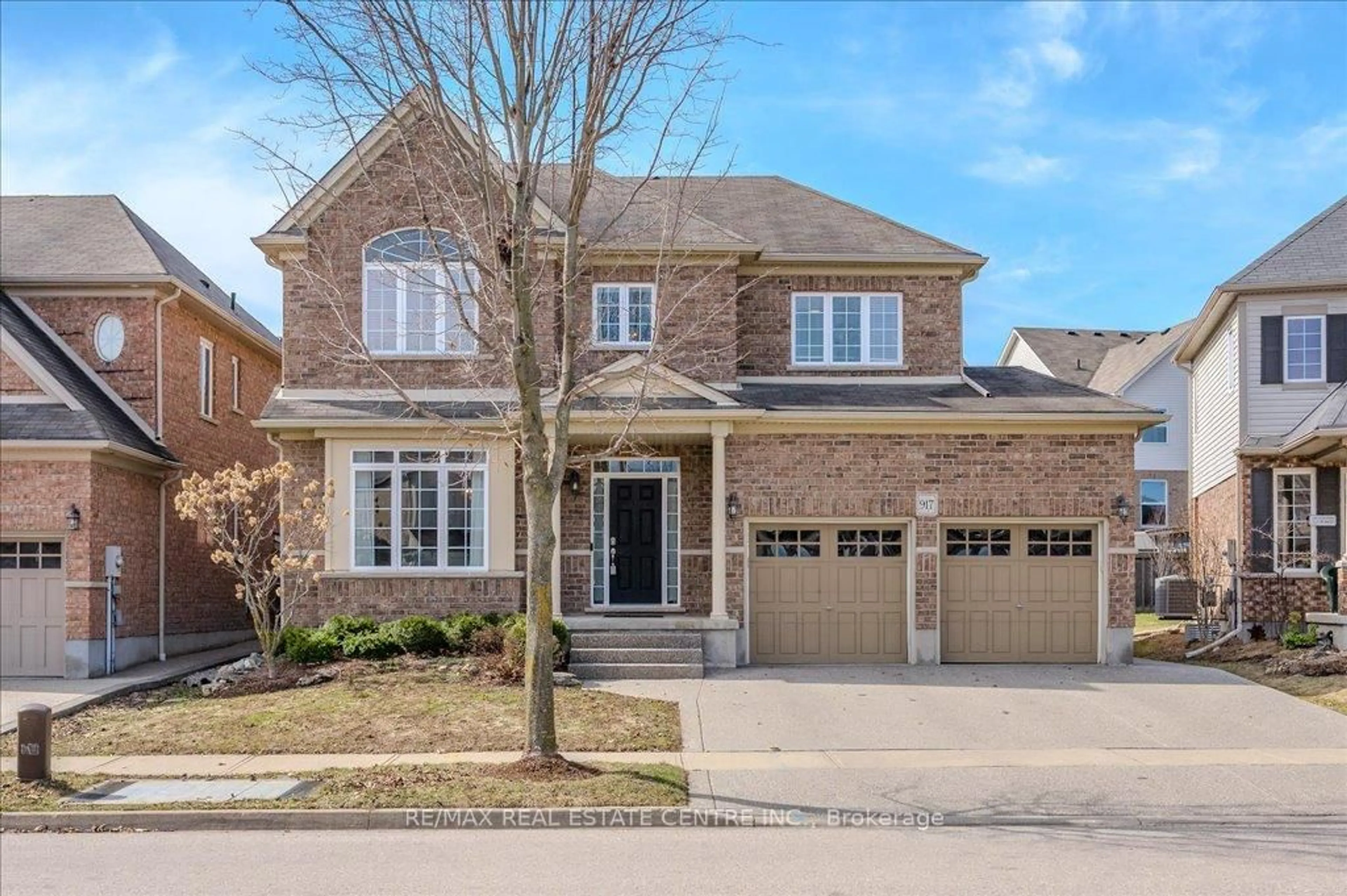Home with brick exterior material, street for 917 Fung Pl, Kitchener Ontario N2A 4M3