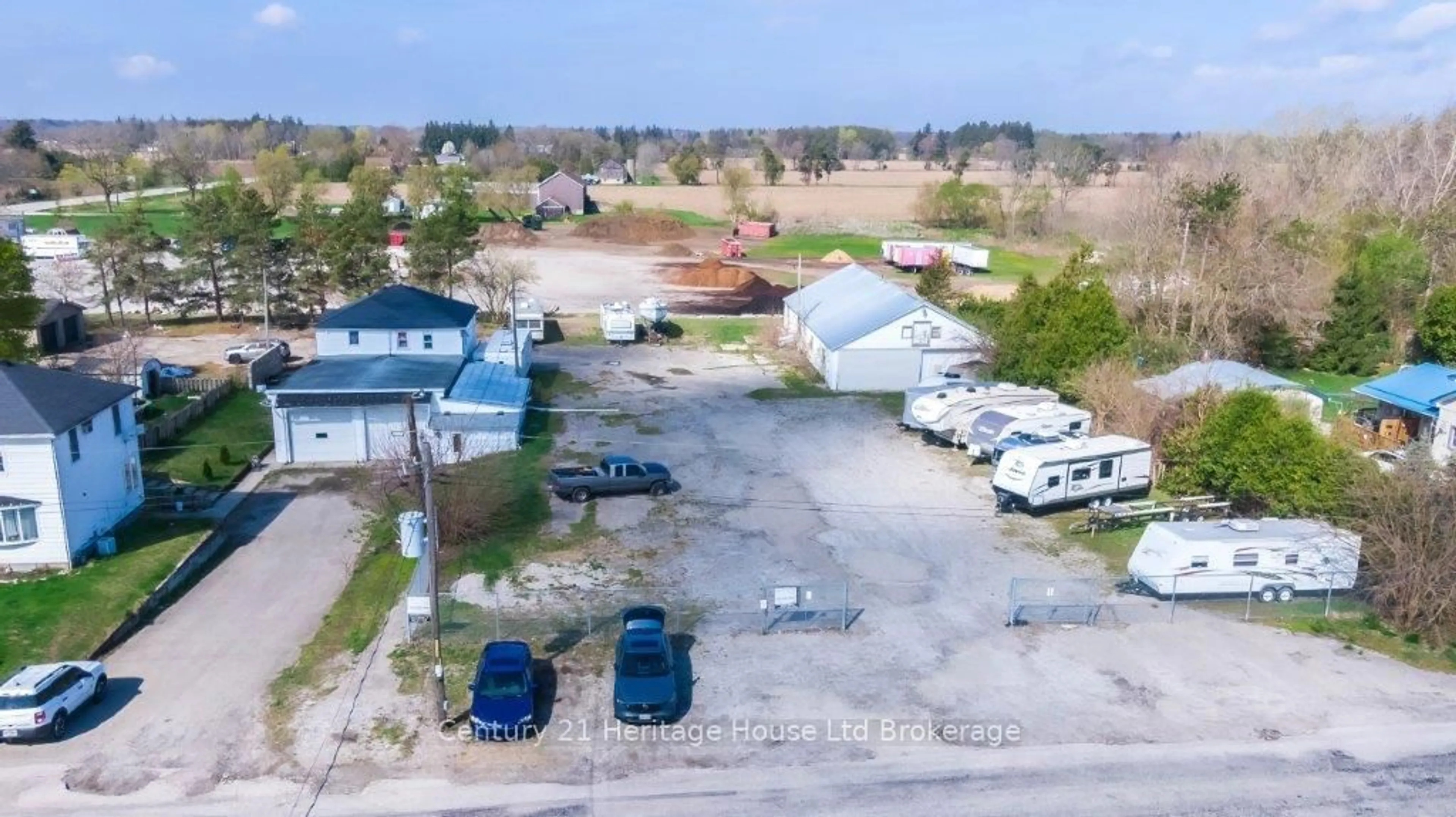 A pic from outside/outdoor area/front of a property/back of a property/a pic from drone, street for 451 Port Ryerse Rd, Norfolk Ontario N3Y 4K2