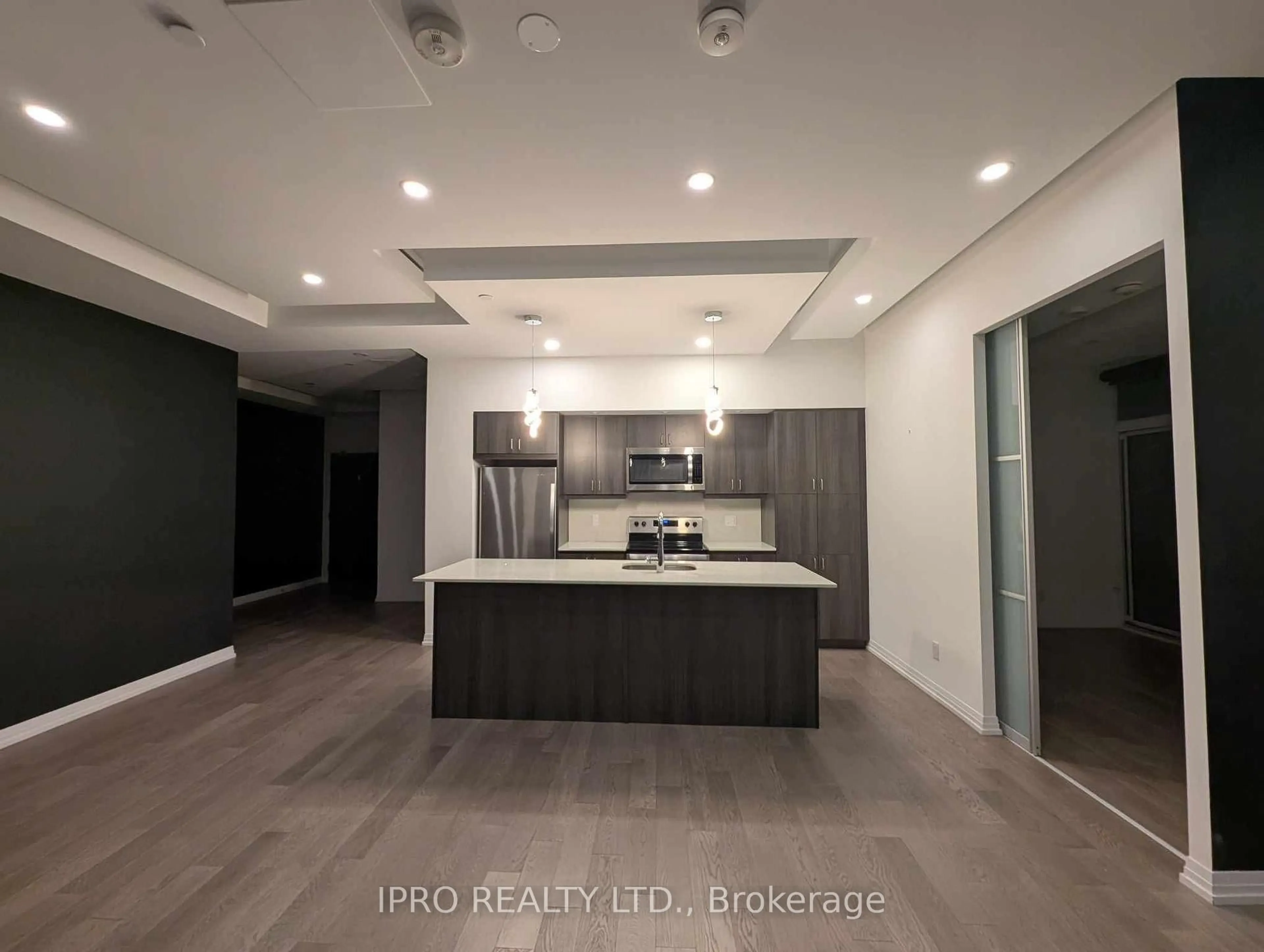 Open concept kitchen, unknown for 7711 Green Vista Gate #809, Niagara Falls Ontario L2G 0Y9