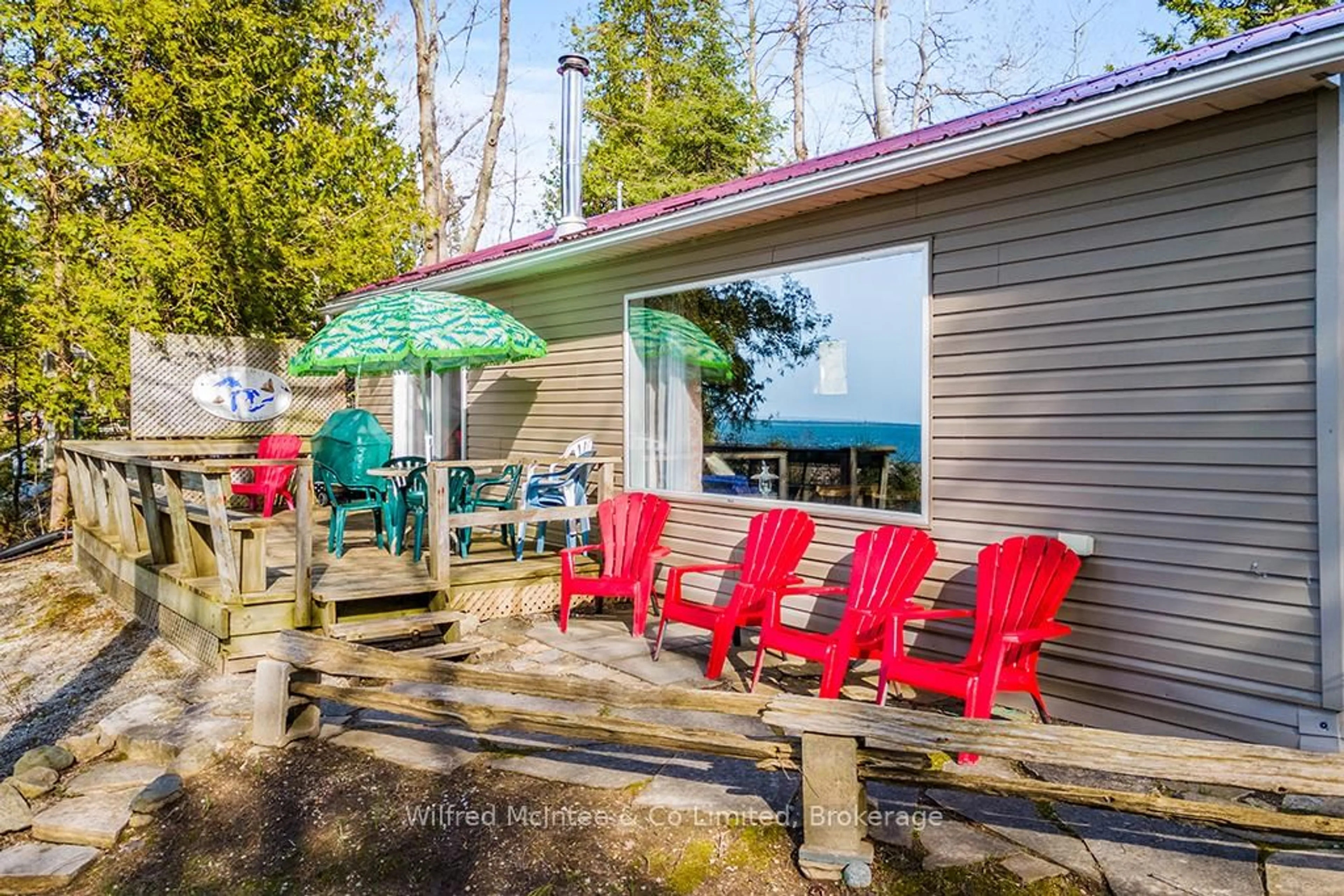 Patio, water/lake/river/ocean view for 61 WAHBEZEE Dr, Native Leased Lands Ontario N0H 2G0