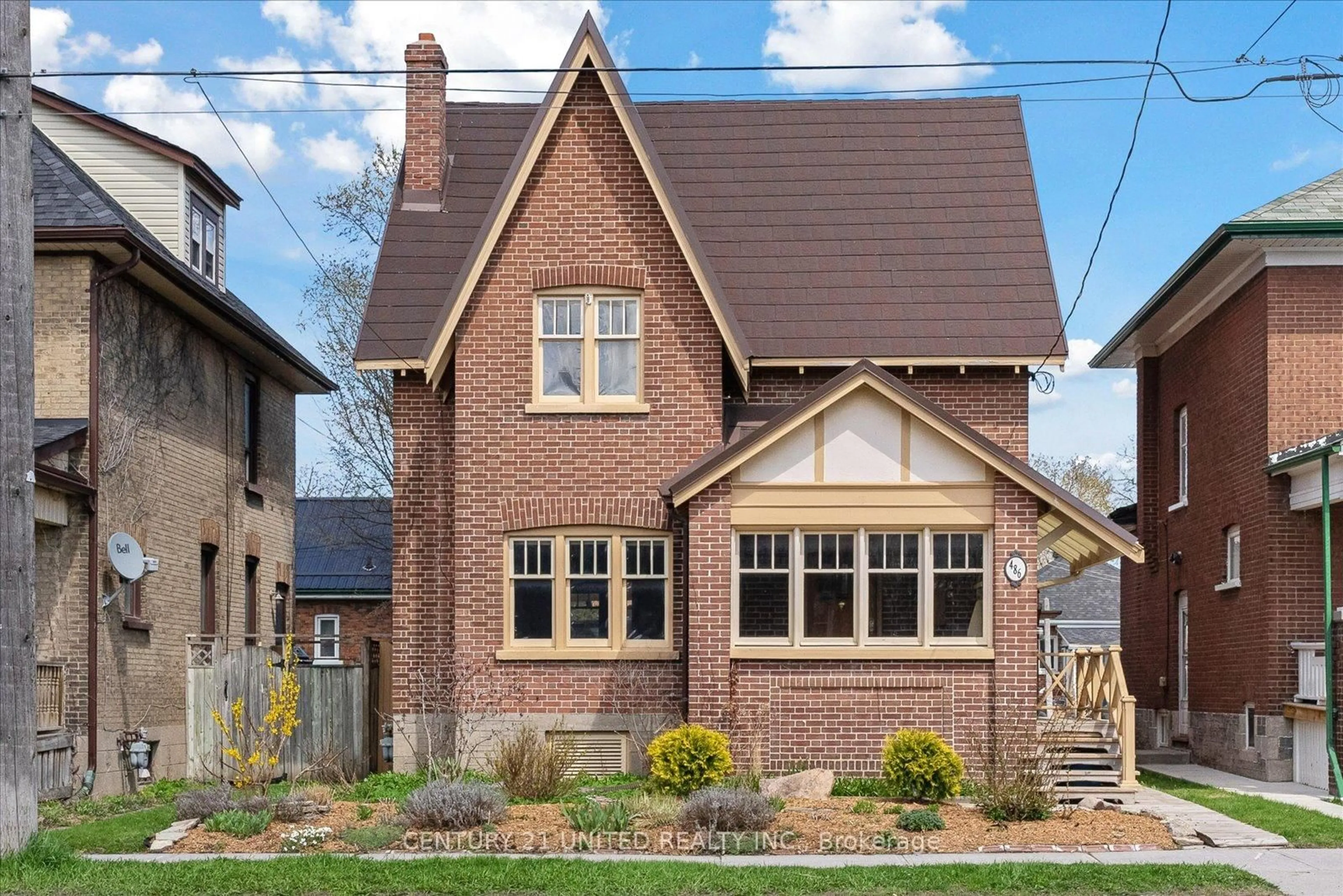 Home with brick exterior material, street for 486 George St, Peterborough Central Ontario K9J 3E5