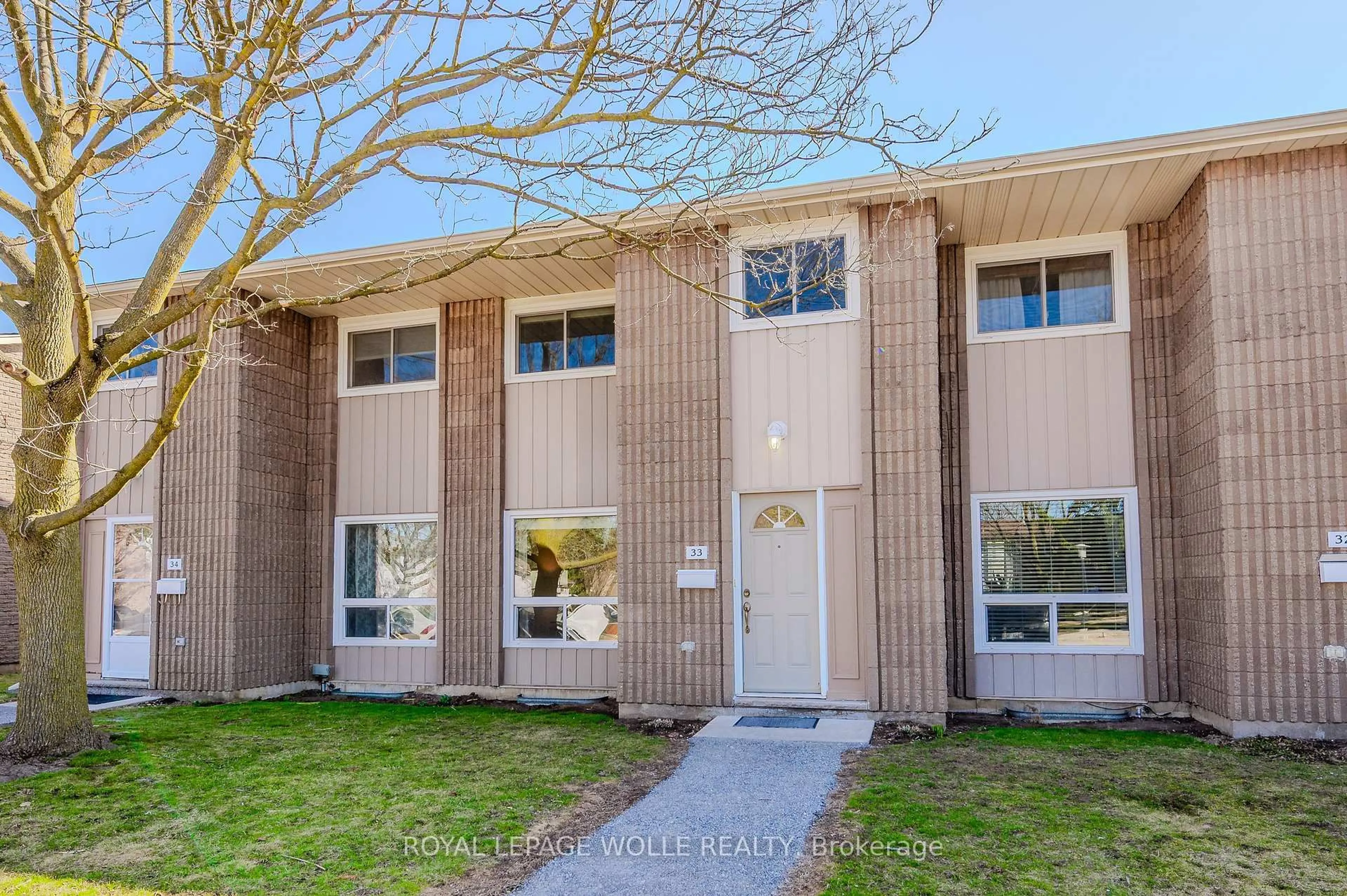 Unknown for 25 Upper Canada Dr #33, Kitchener Ontario N2P 1G2